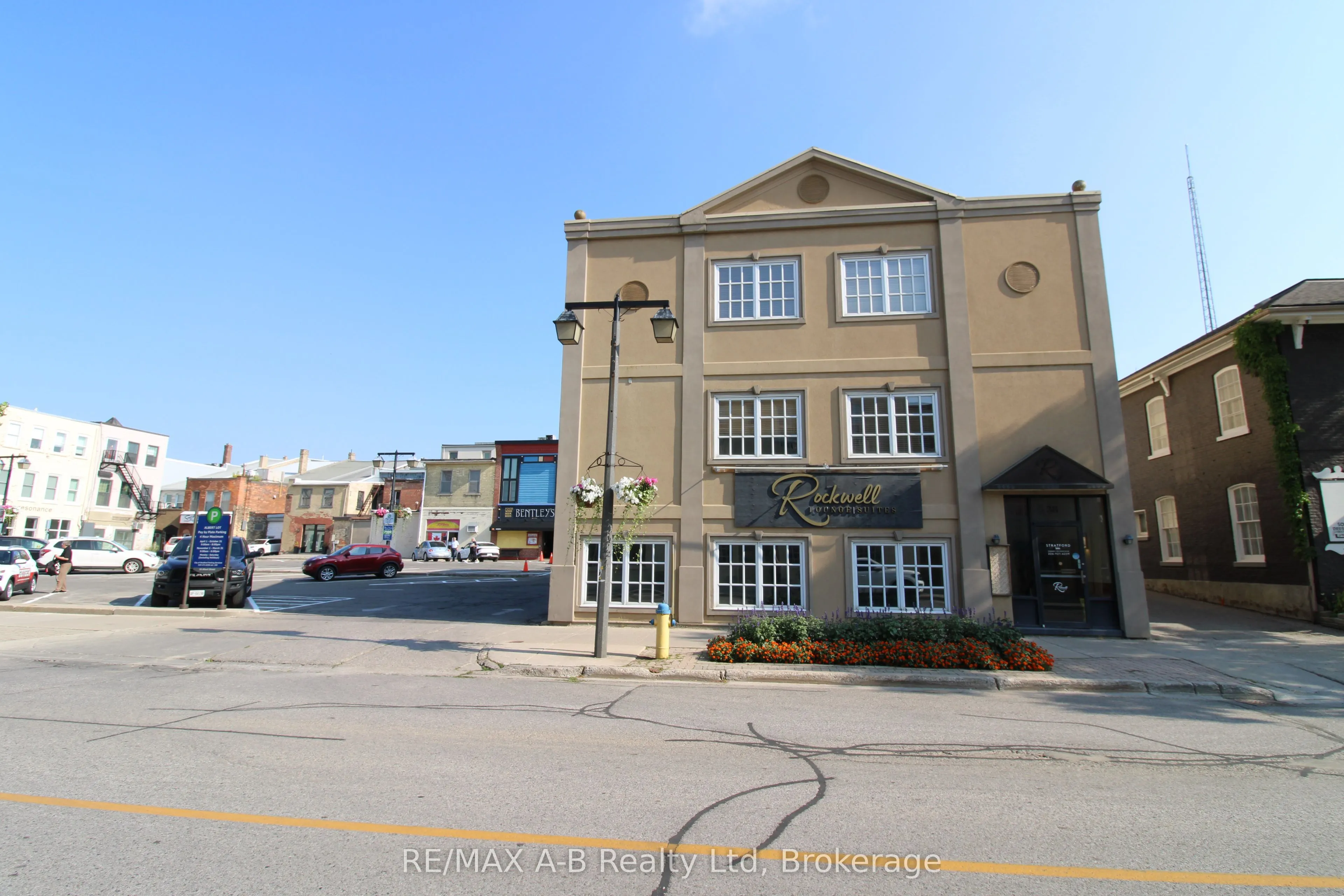 38 Albert Street