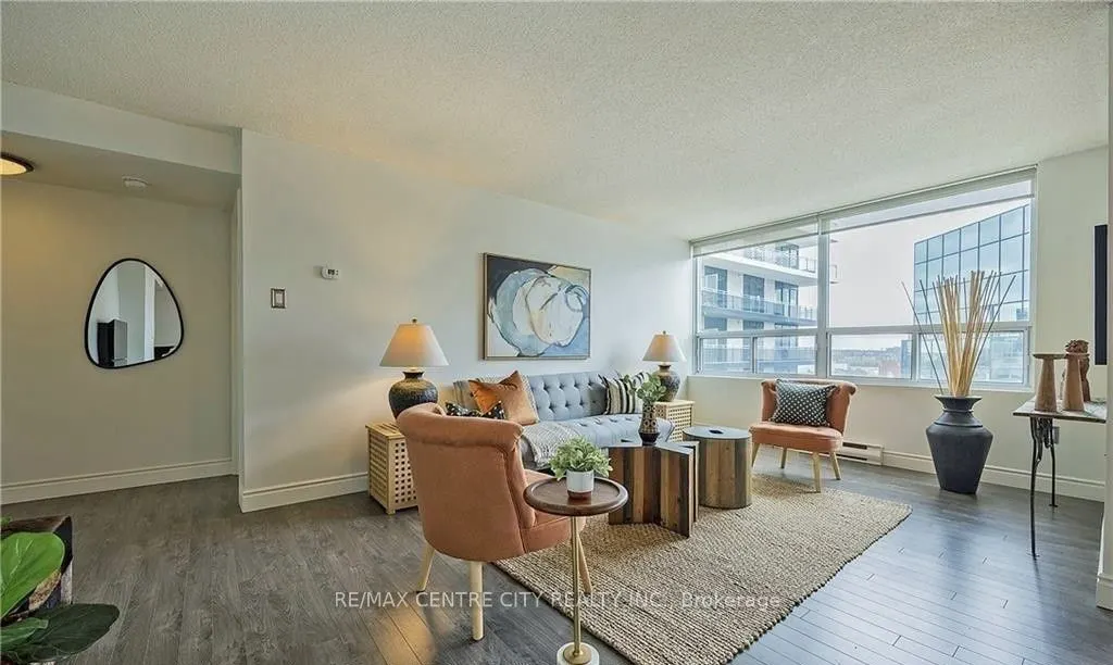 155 Kent Street, #1205