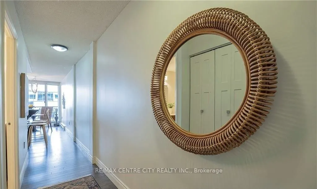 155 Kent Street, #1205