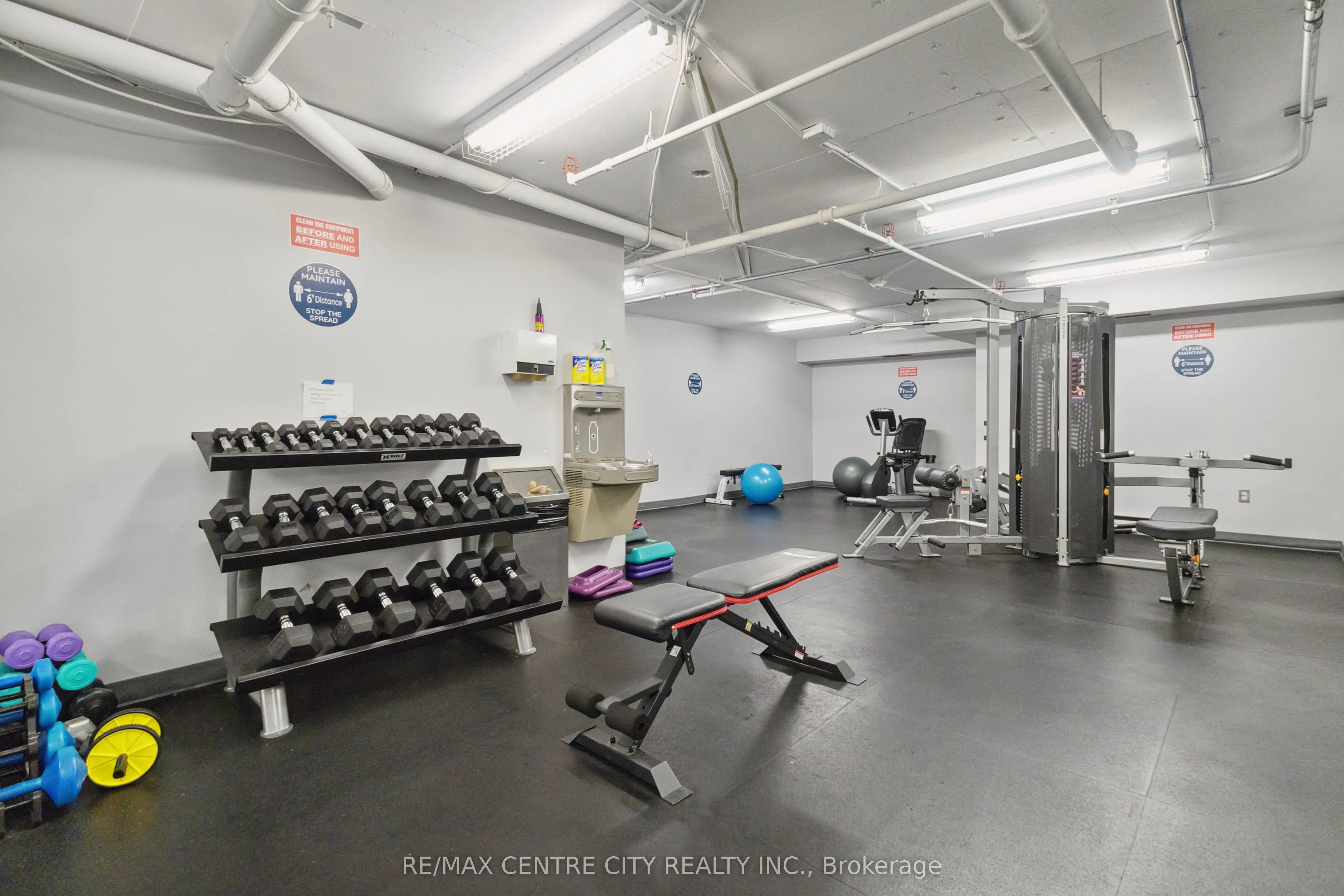 155 Kent Street, #1205