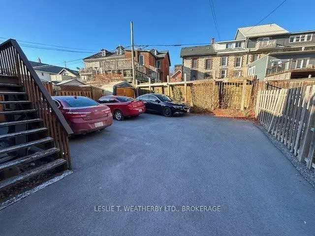274 Wellington Street