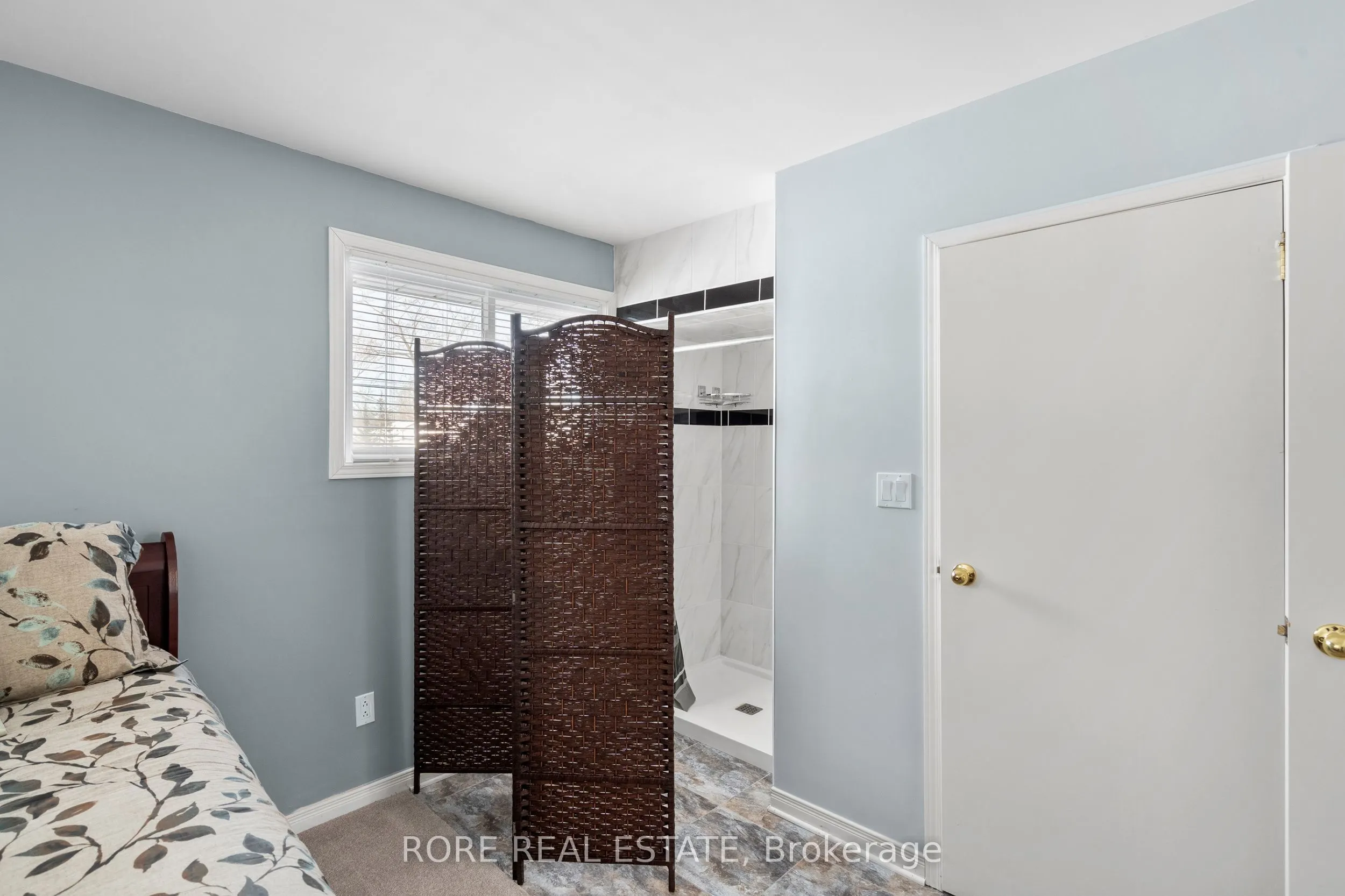 128 Cook Avenue
