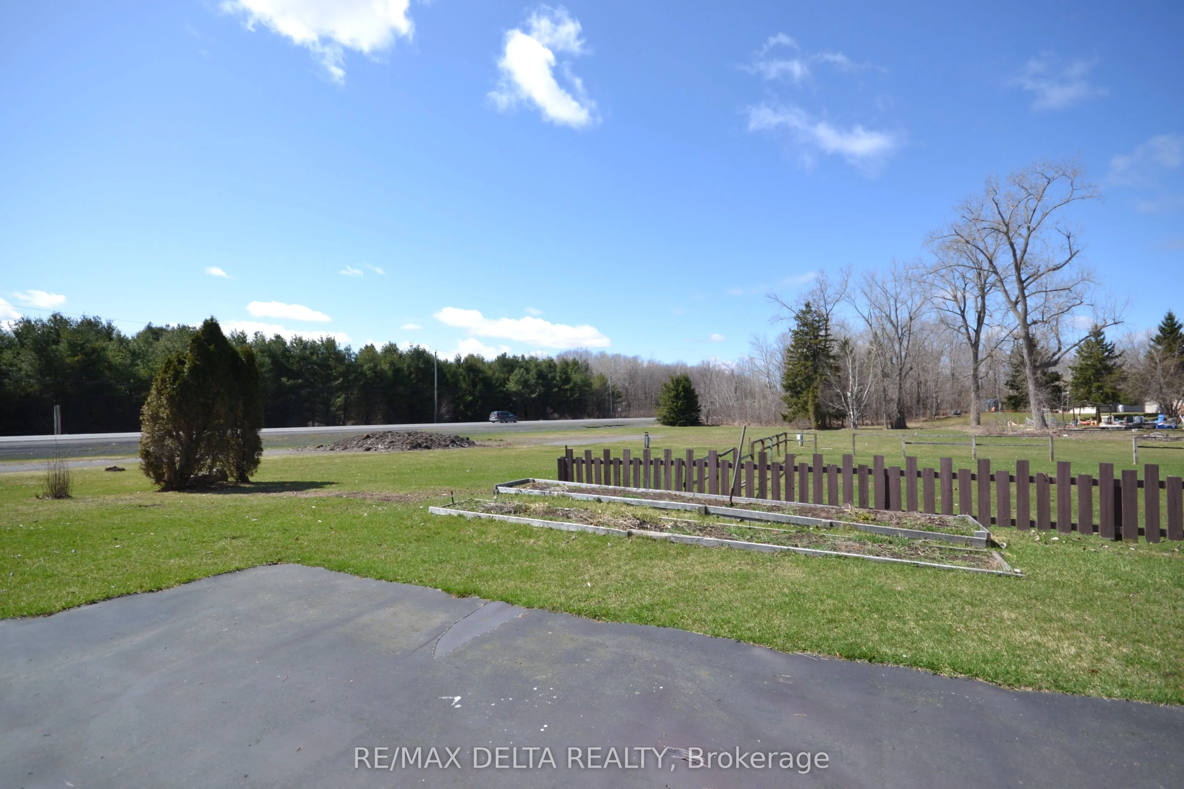 8254 County road 17 Road