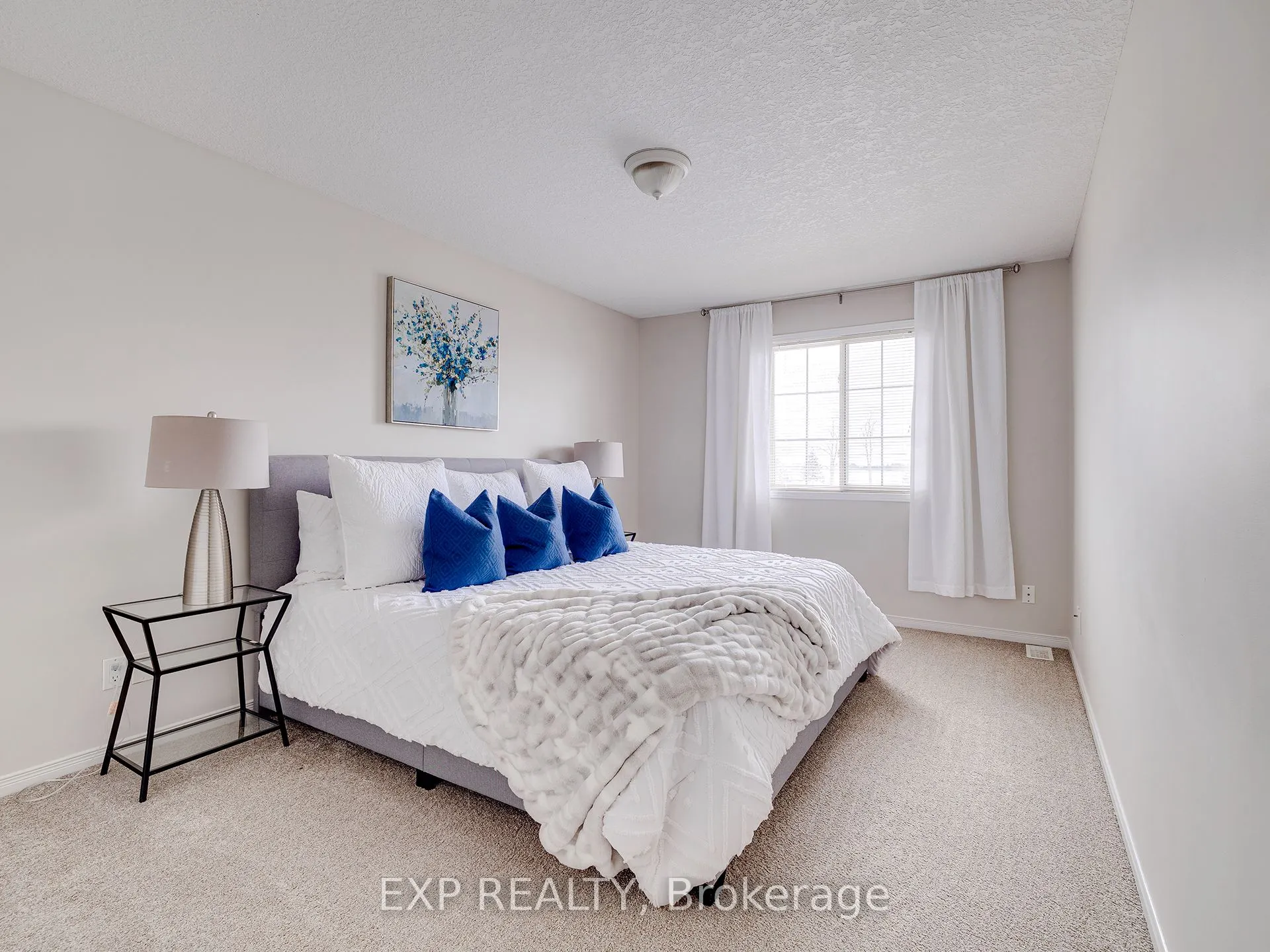 148 Athlone Crescent