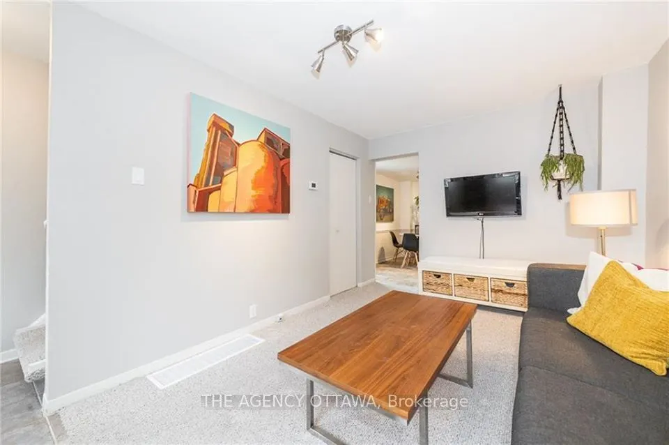 223 Carruthers Avenue