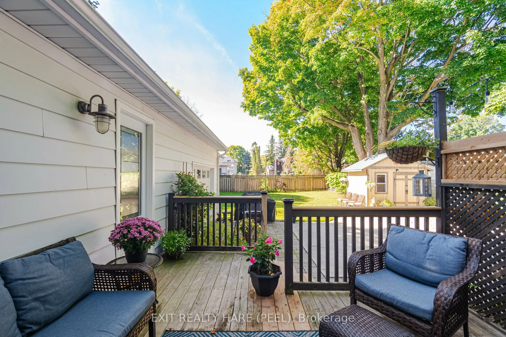 51 Osprey Street S