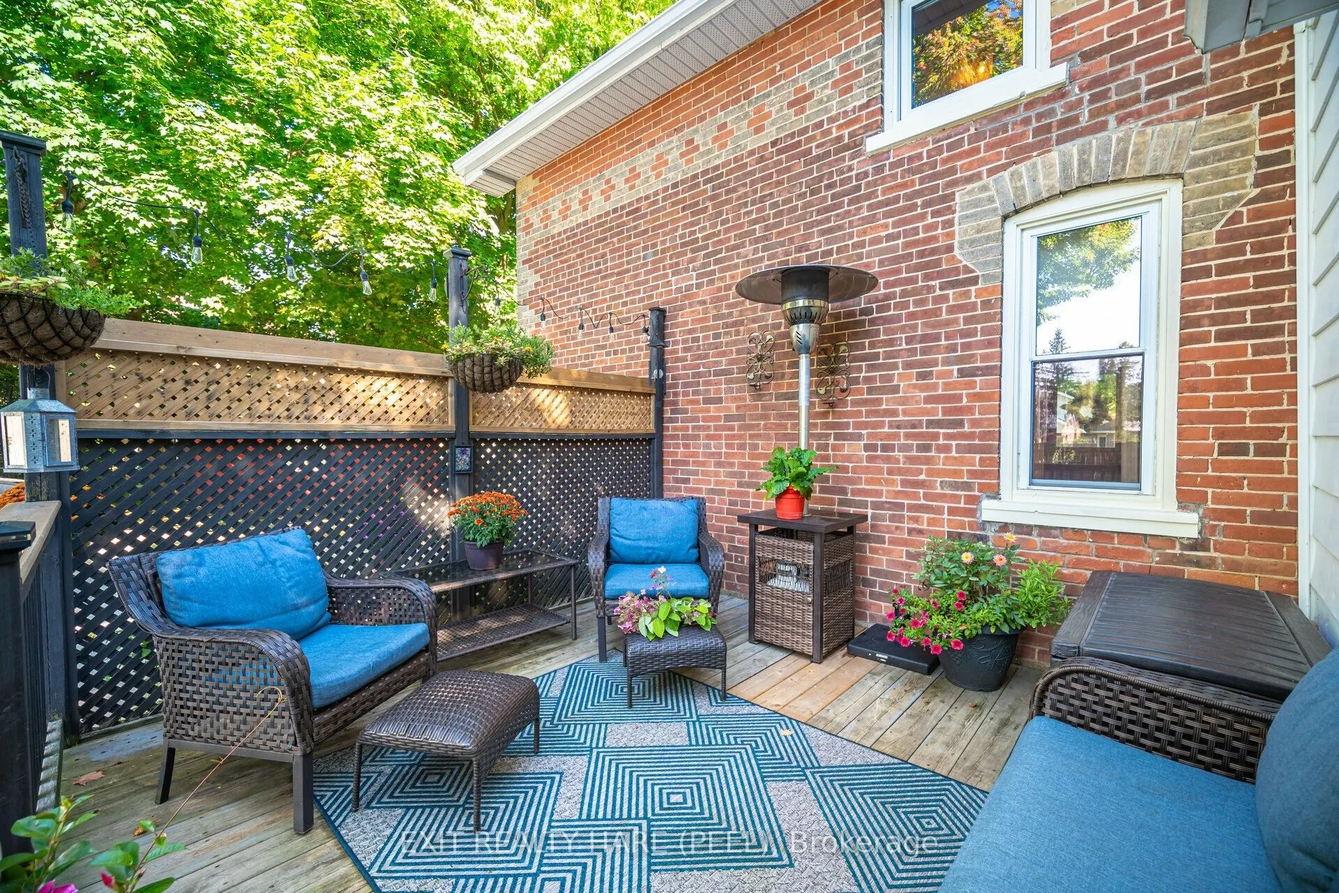 51 Osprey Street S