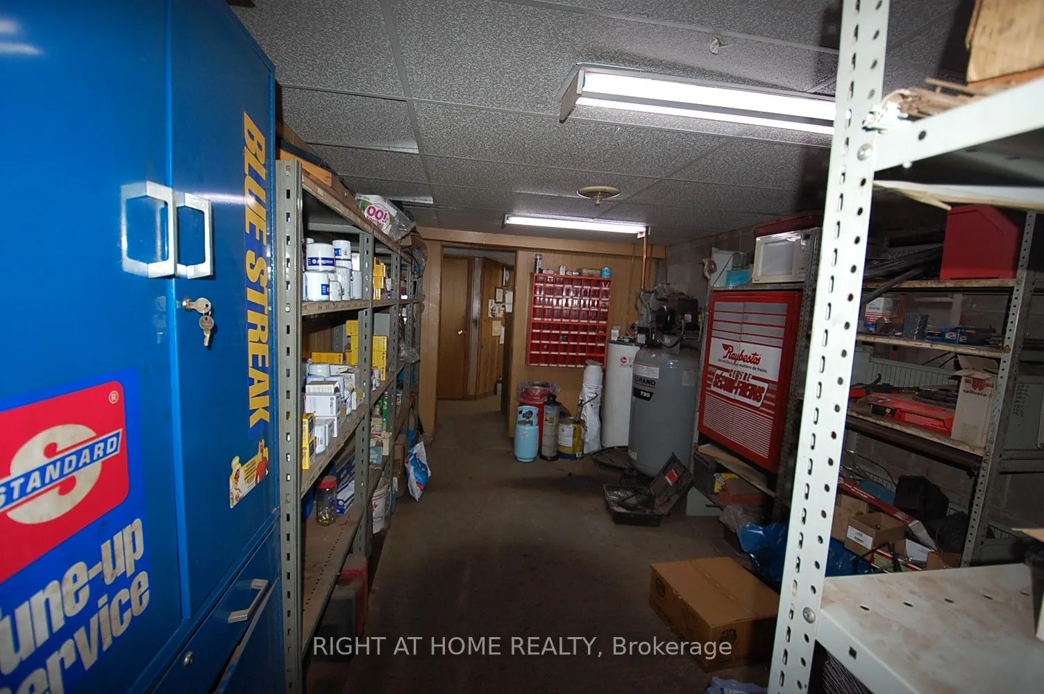 312 Ramage Road N