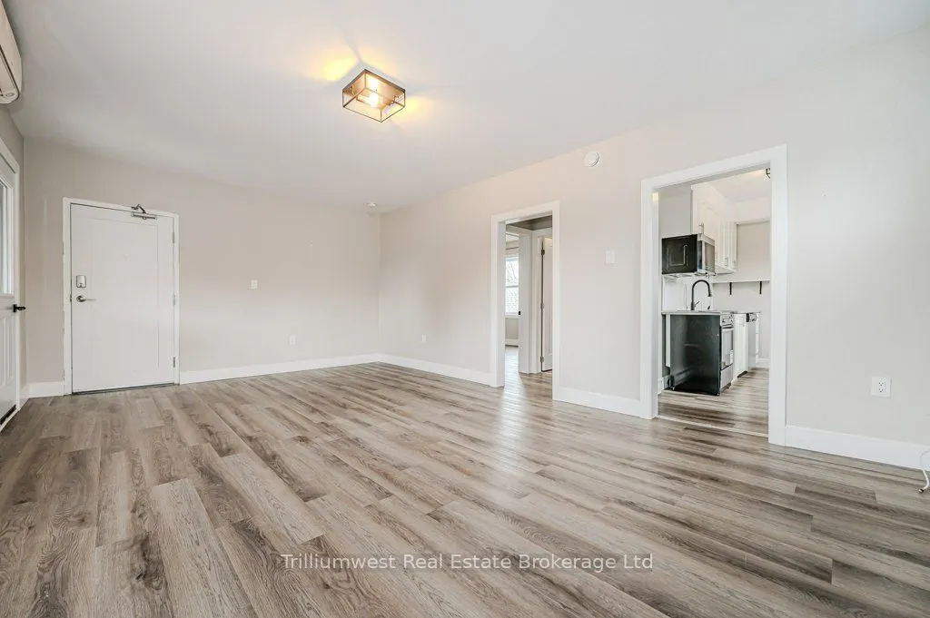 41 Albert Street, #3
