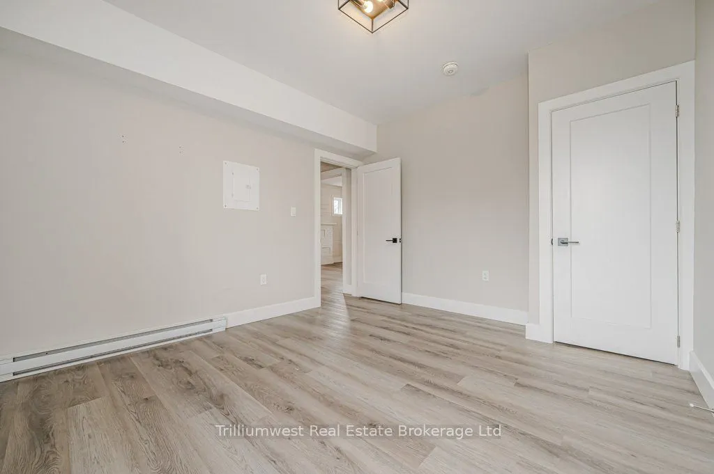 41 Albert Street, #3