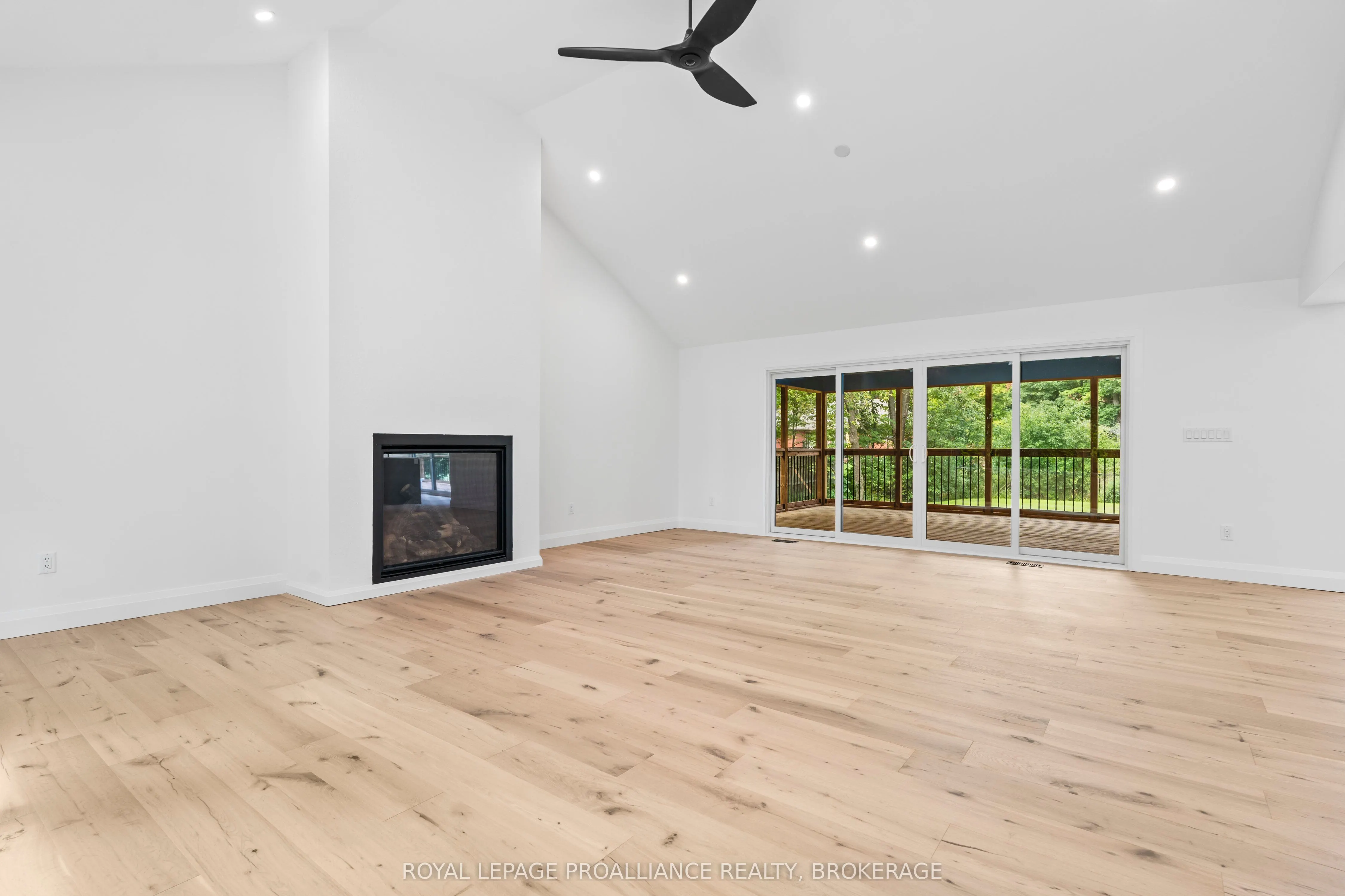 17 Riverside Drive