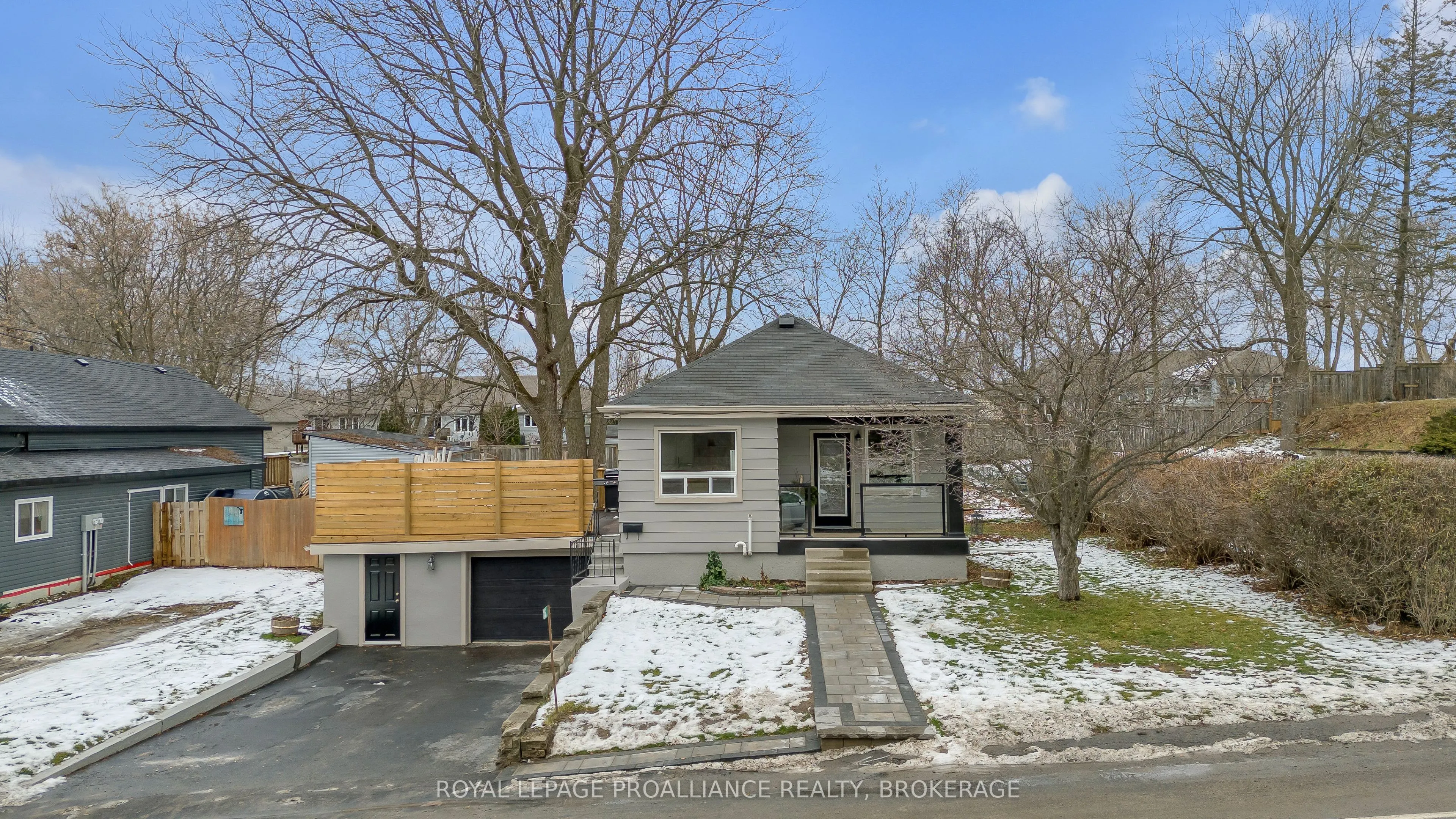 951 Sydenham Road