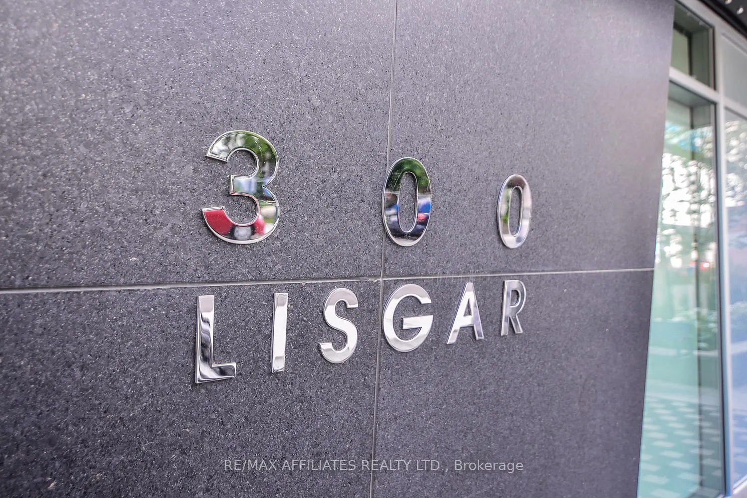 300 Lisgar Street #506