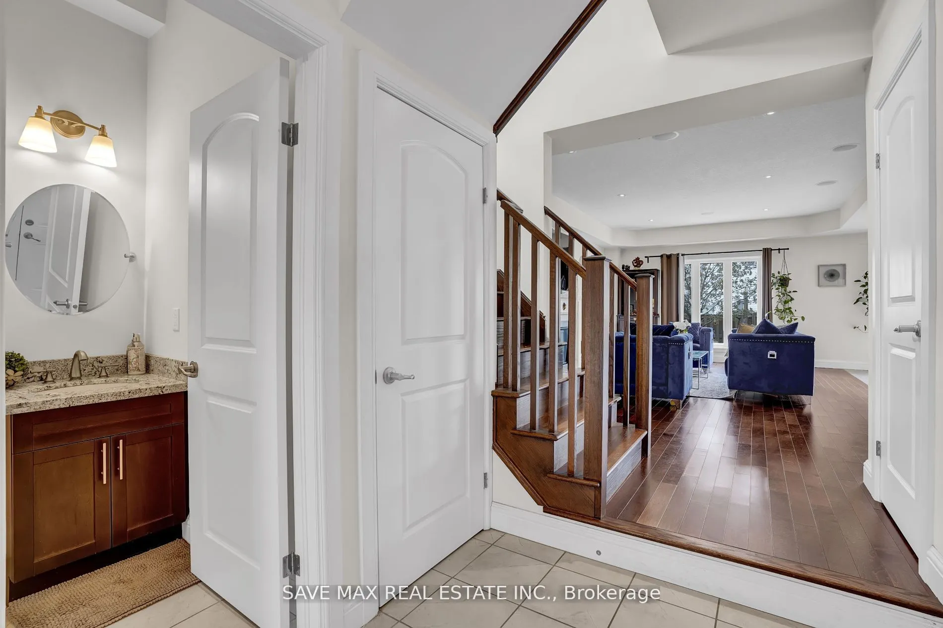 17 Lagoon Avenue