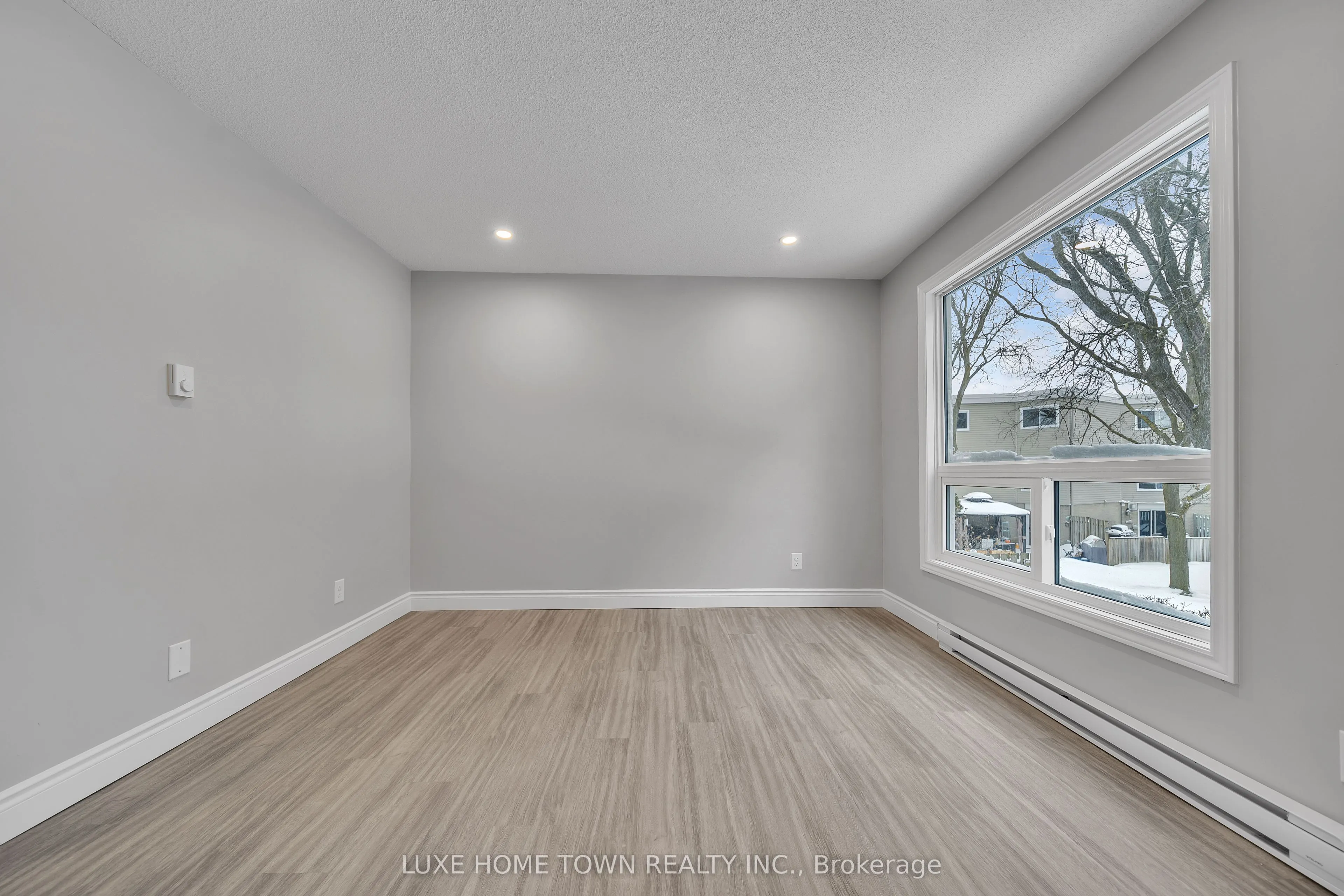 60 Elmsdale Drive #46