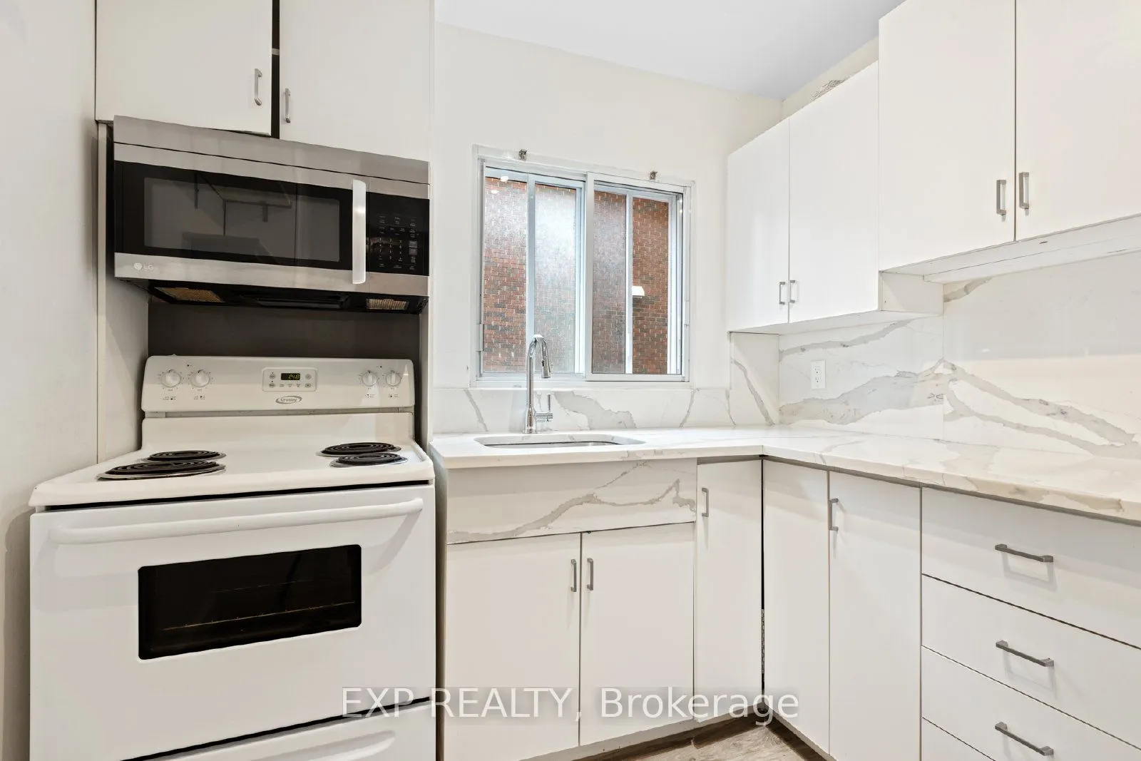 244 Westhaven Crescent