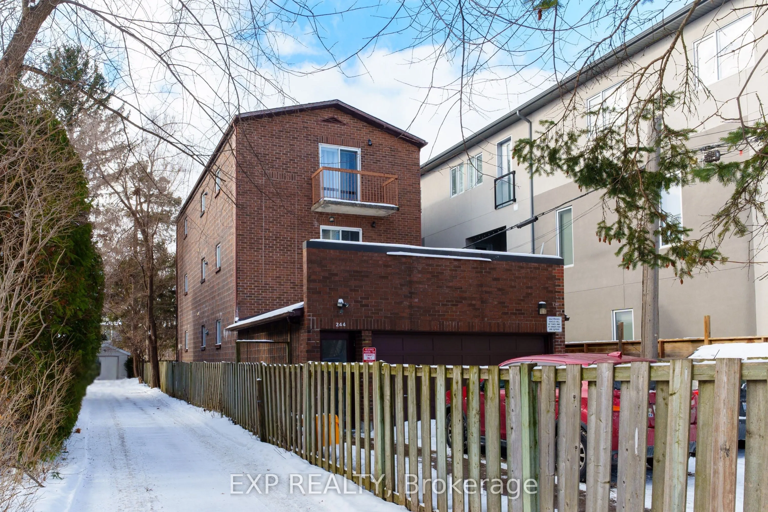 244 Westhaven Crescent