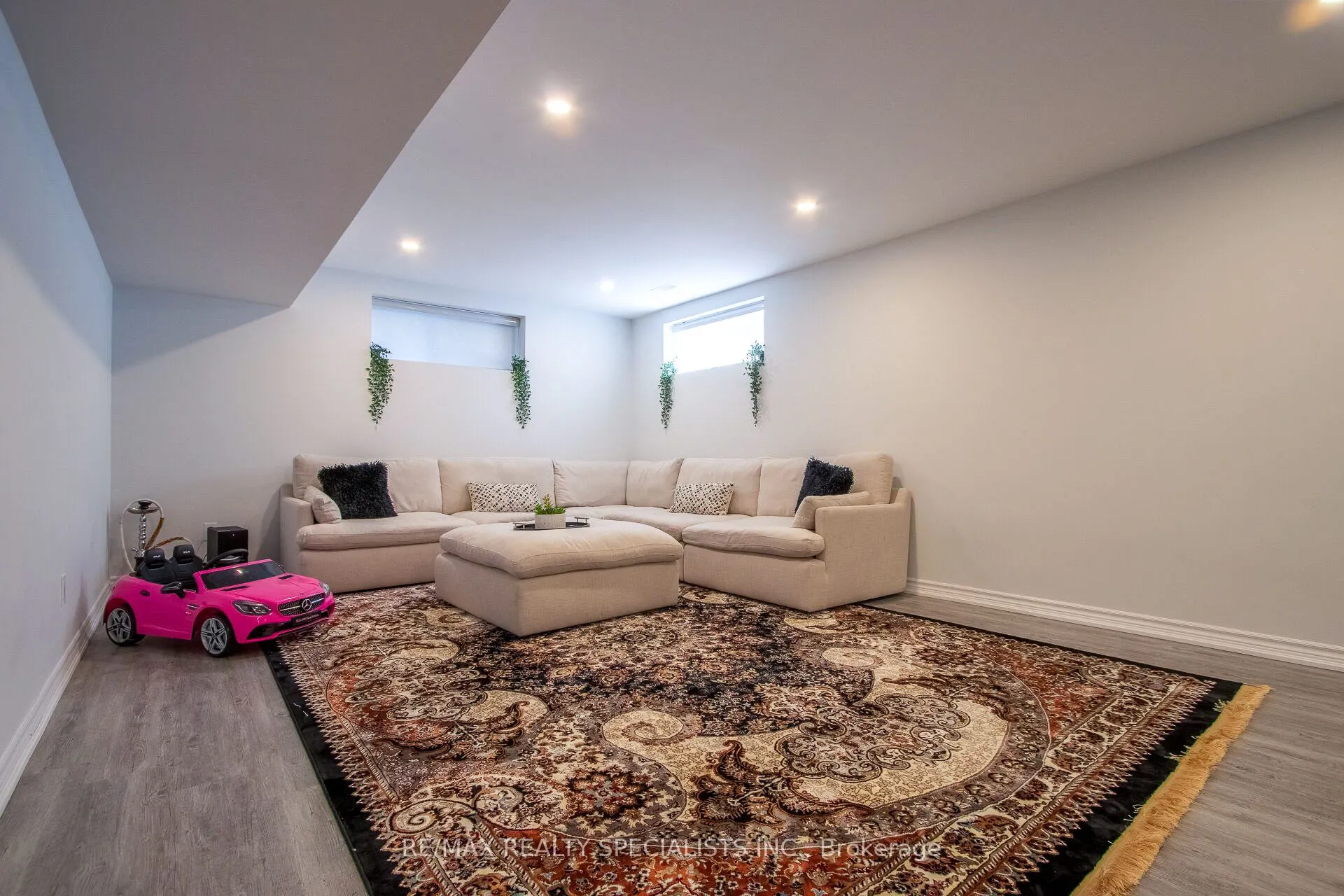77 Taylor Drive