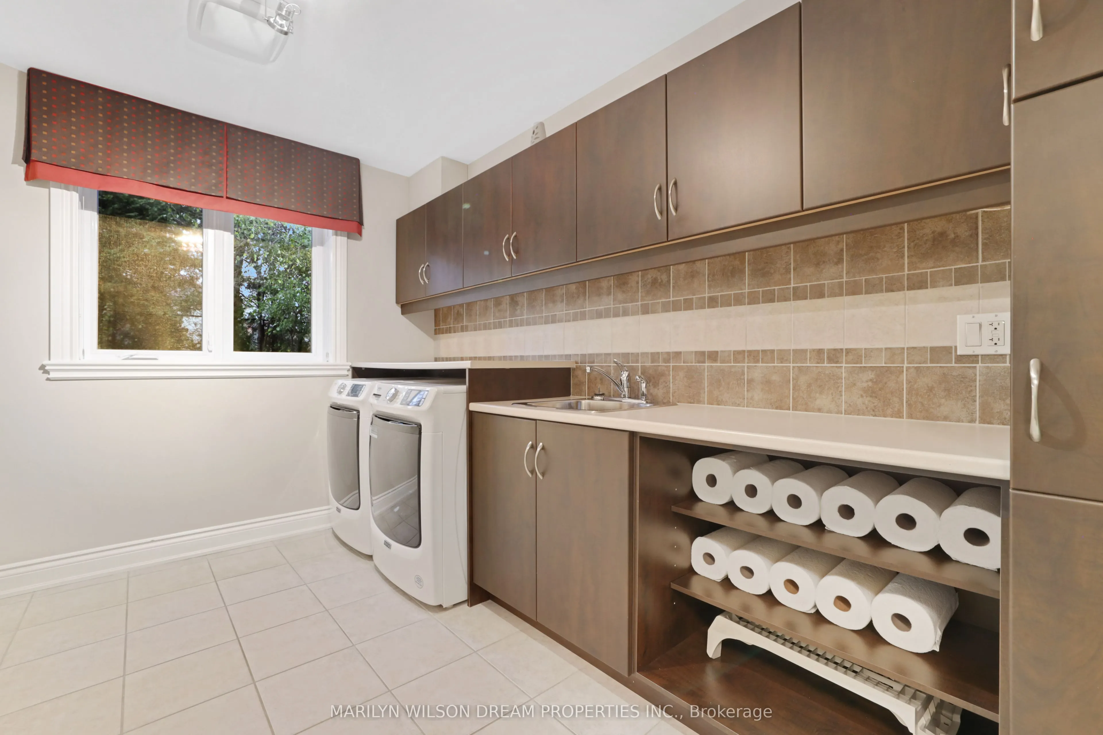 38 Rothwell Drive