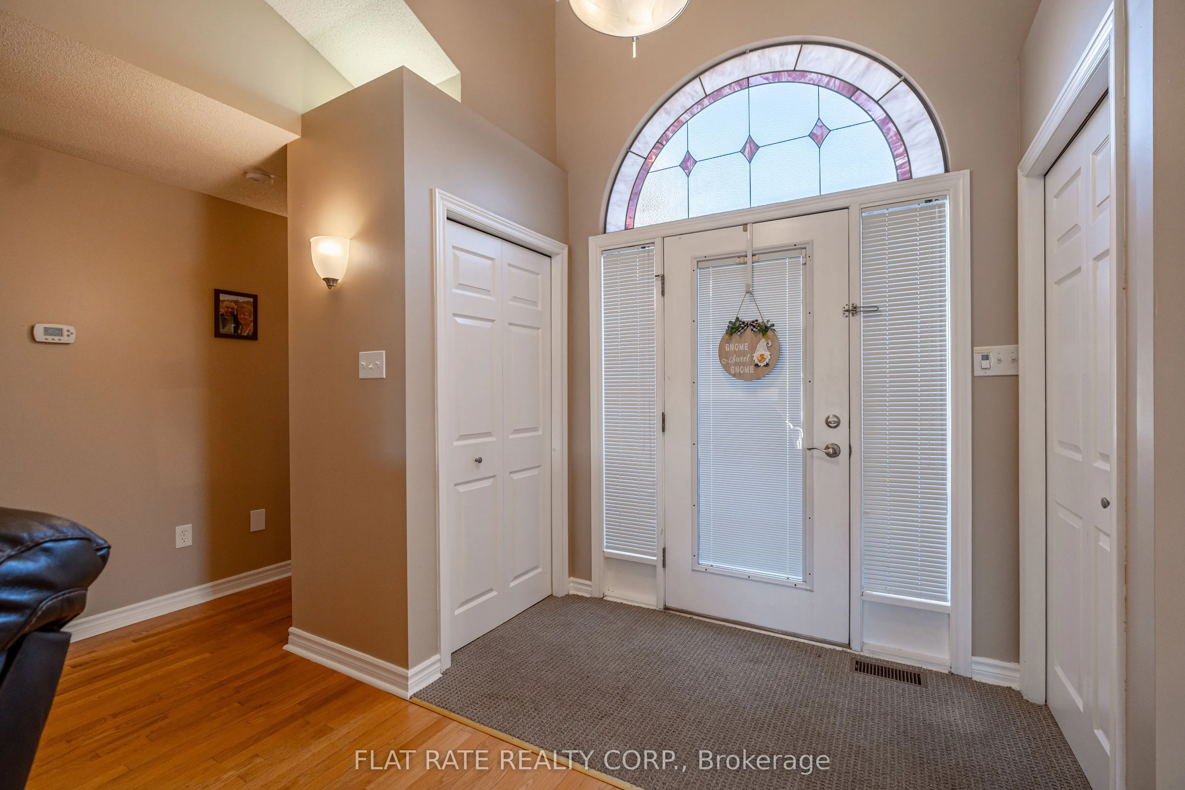 10 HILLVIEW Drive
