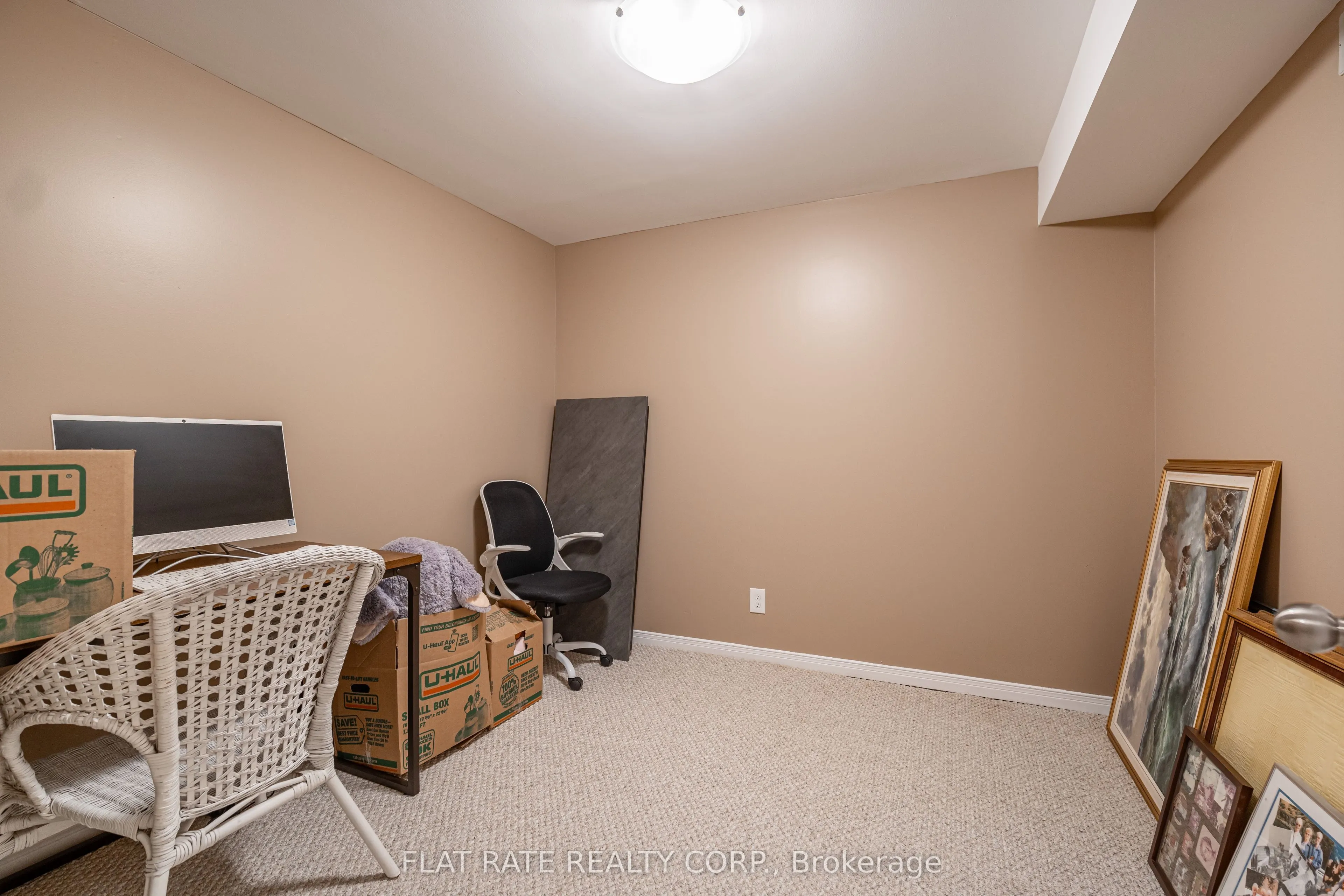 10 HILLVIEW Drive