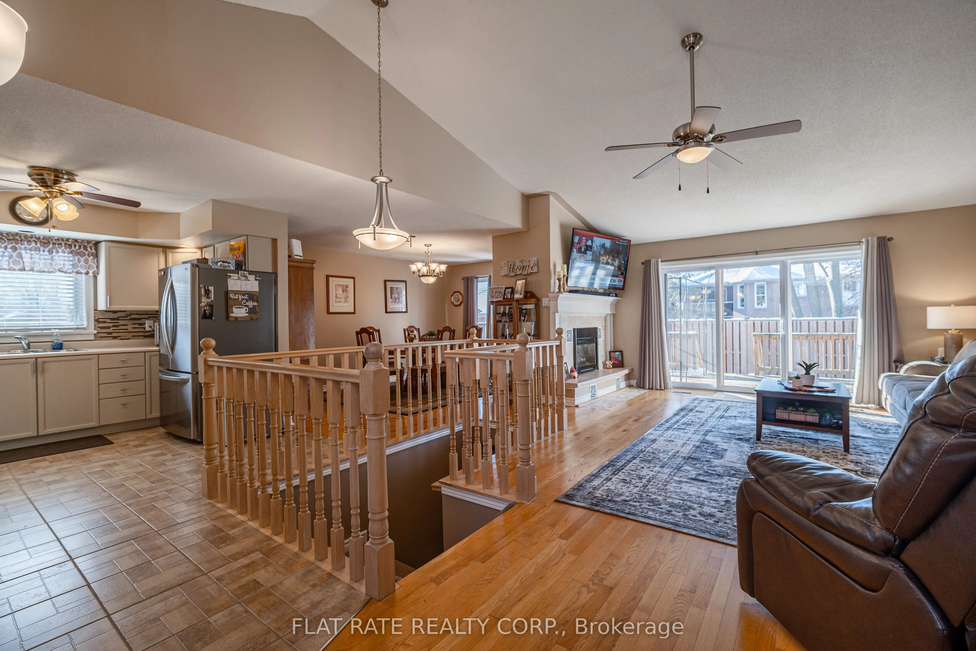 10 HILLVIEW Drive