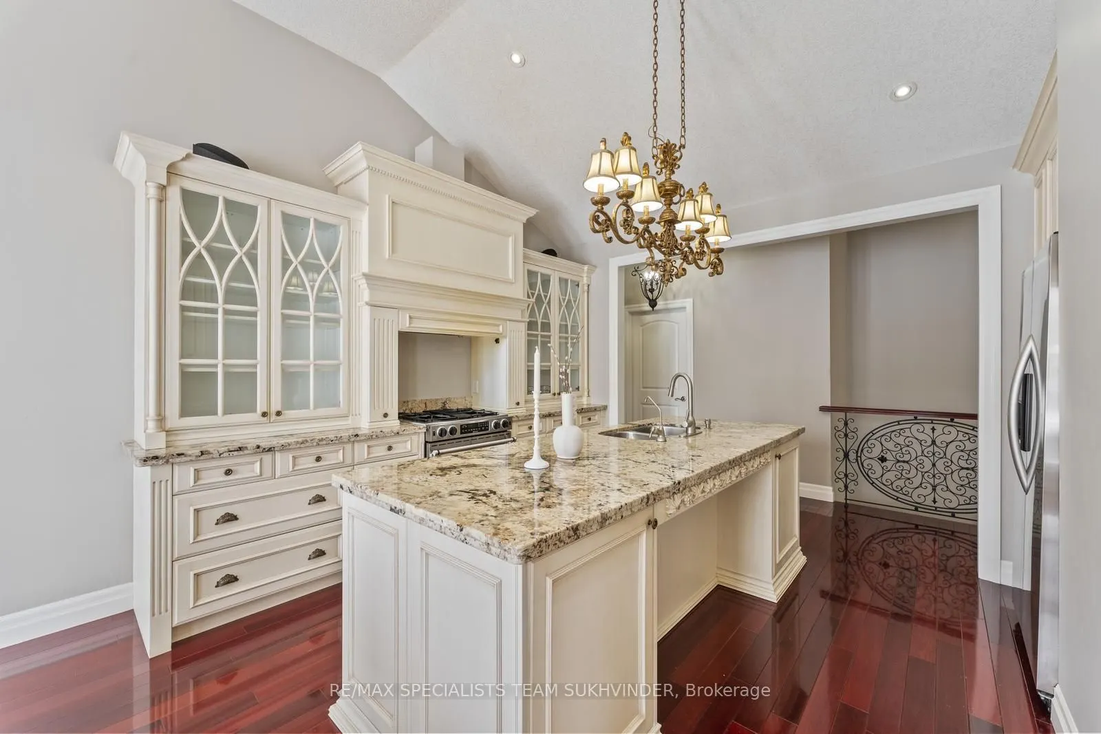 38 Brookhaven Crescent