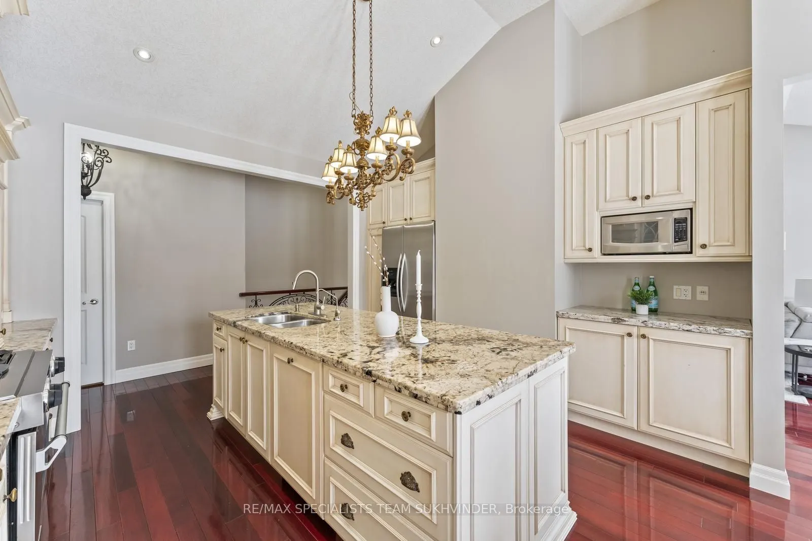 38 Brookhaven Crescent