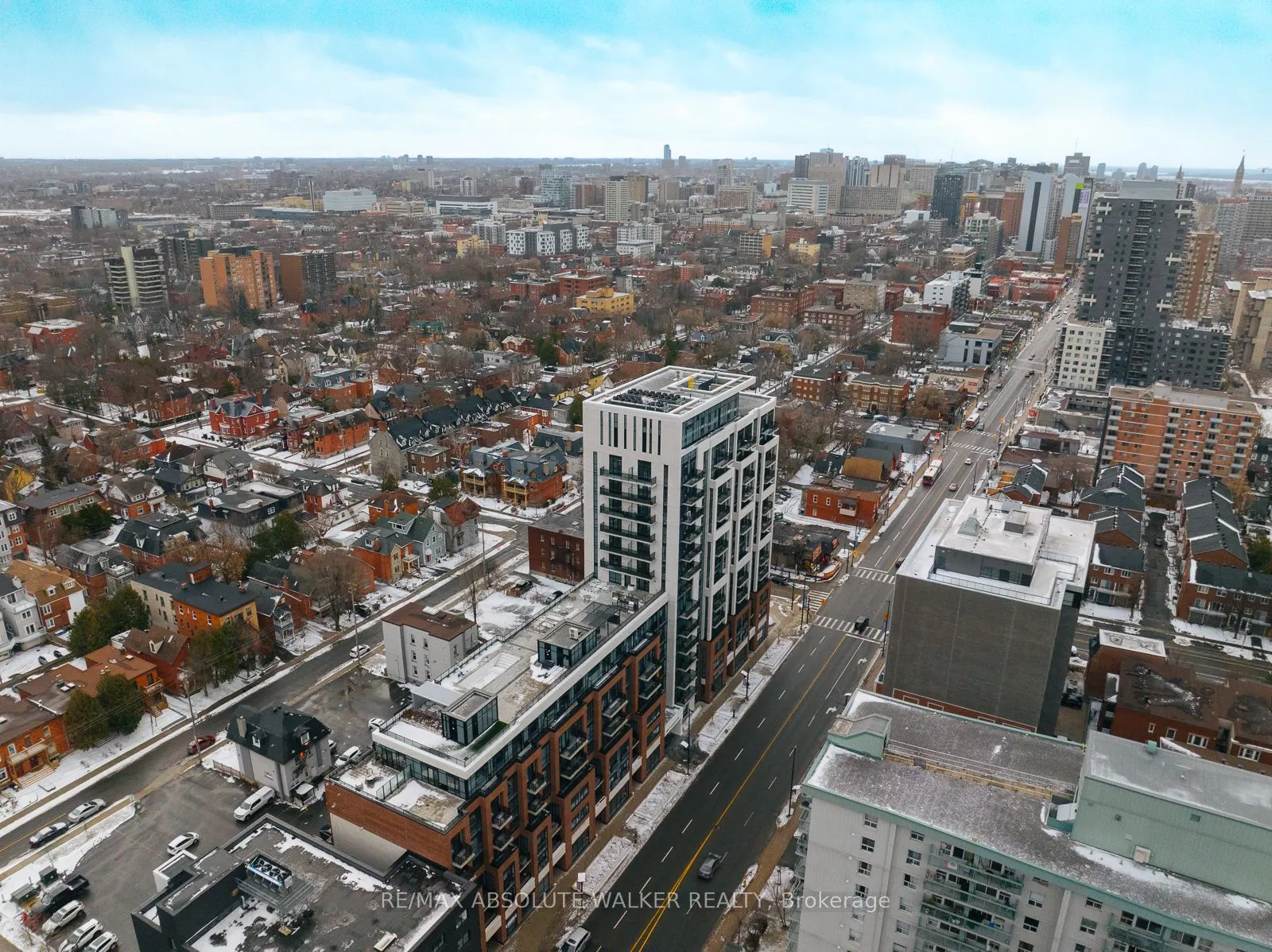 560 Rideau Street, #421