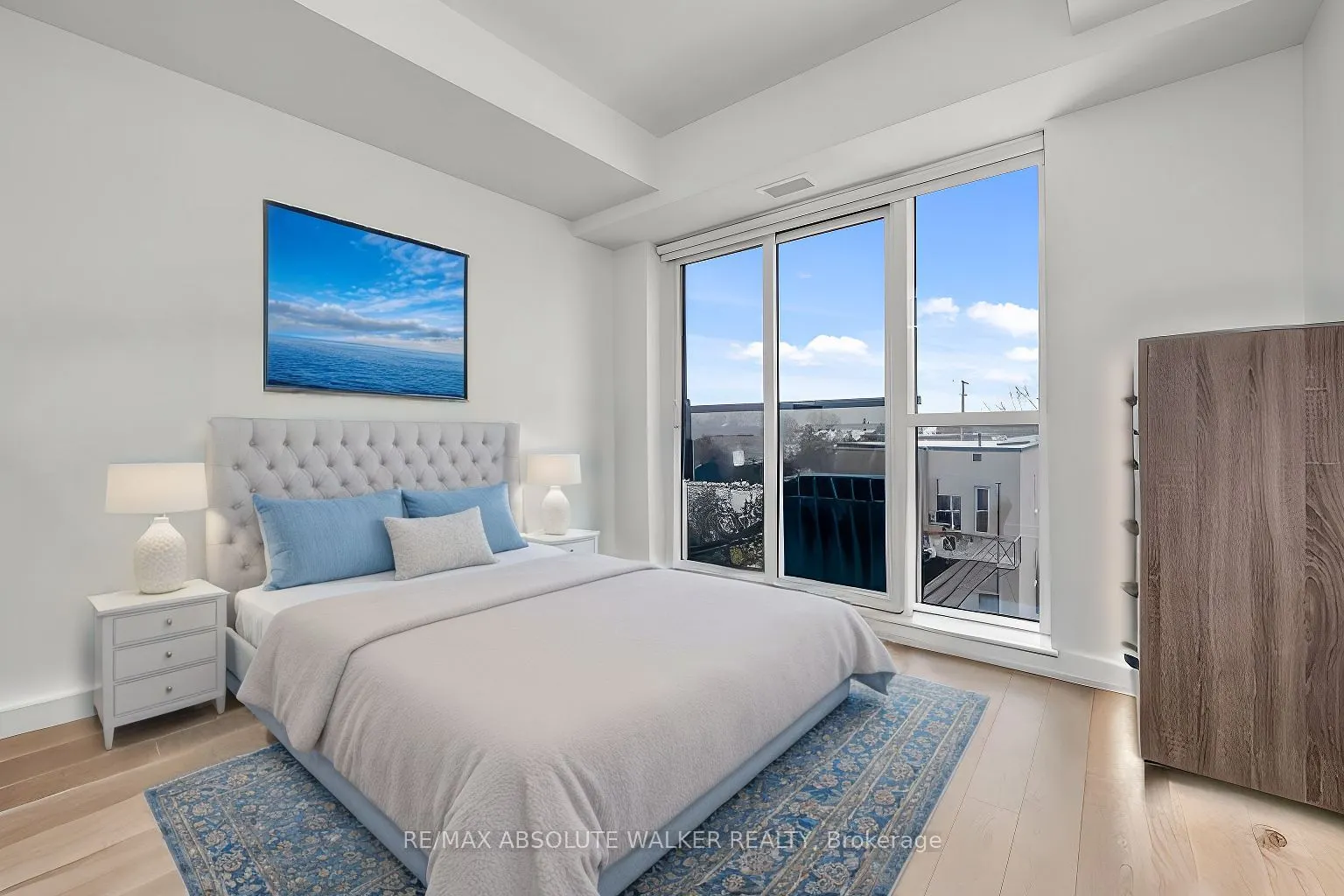 560 Rideau Street, #421