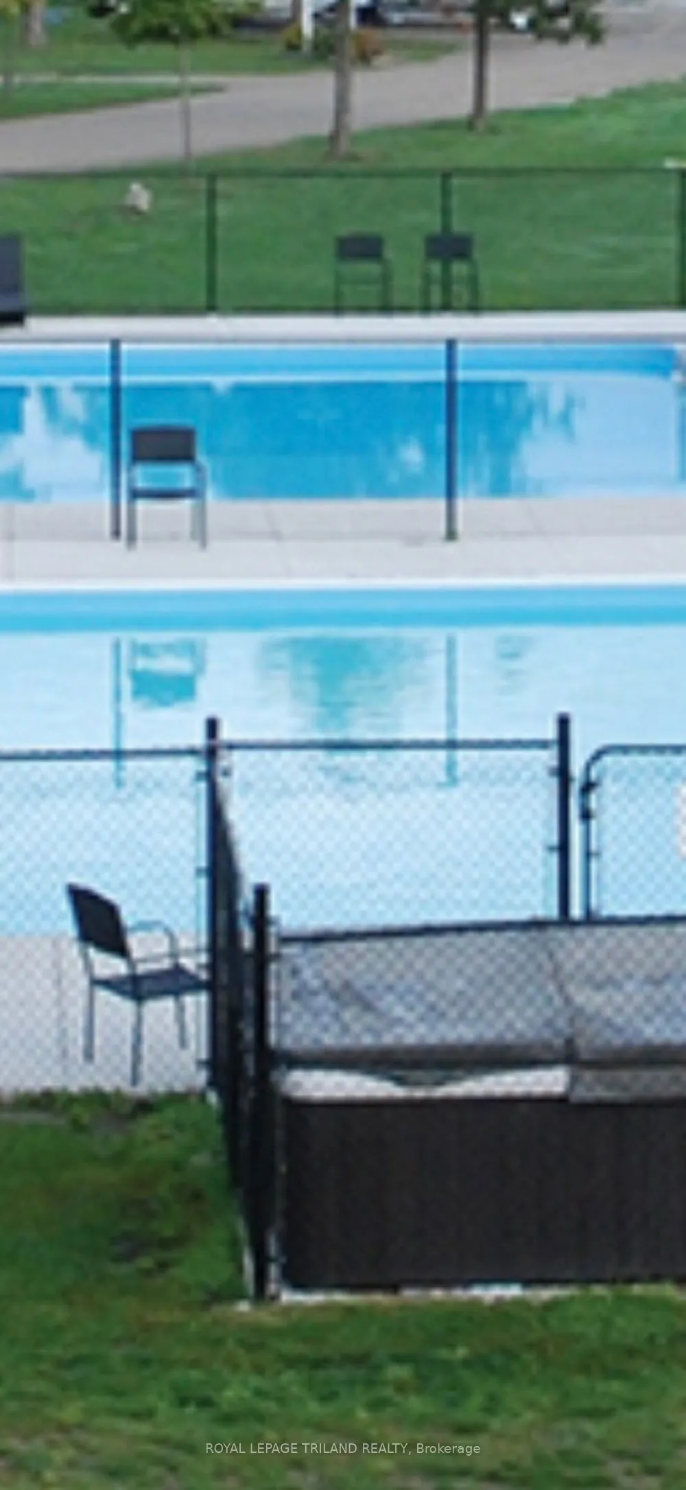 4895 Lakeshore Road, #D36