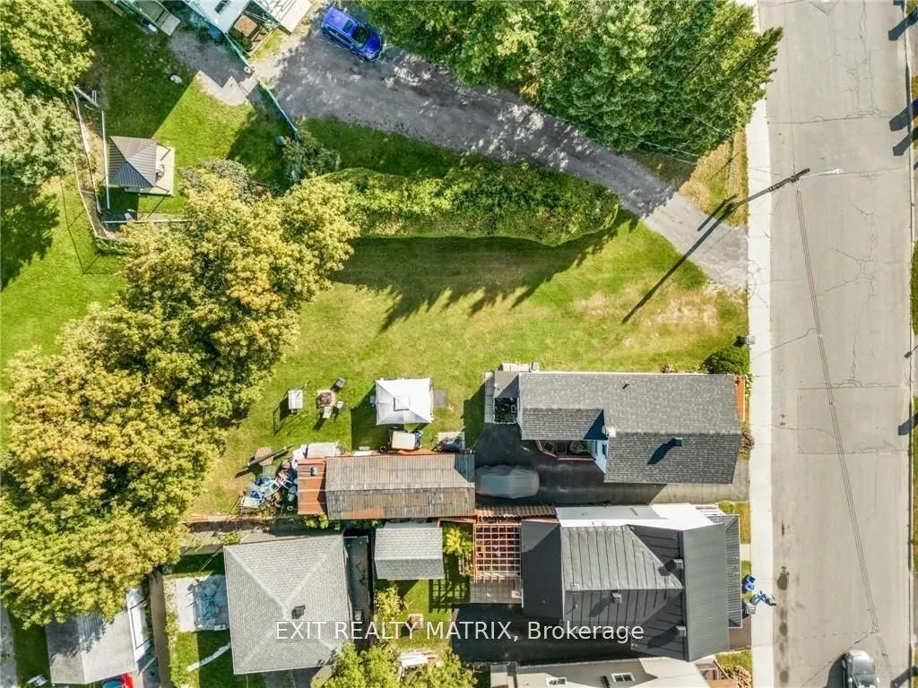 287 Higginson Street