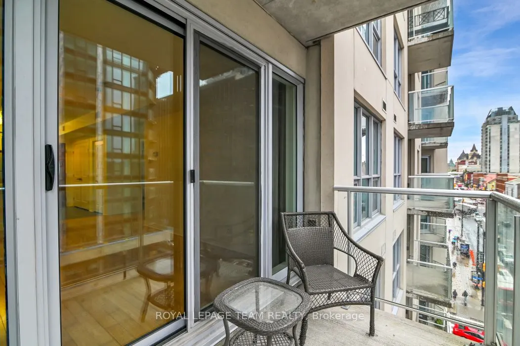 242 RIDEAU Street