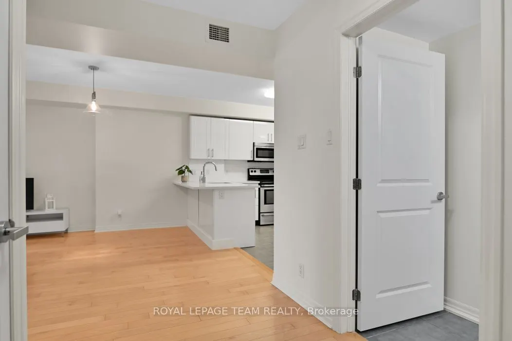 242 RIDEAU Street