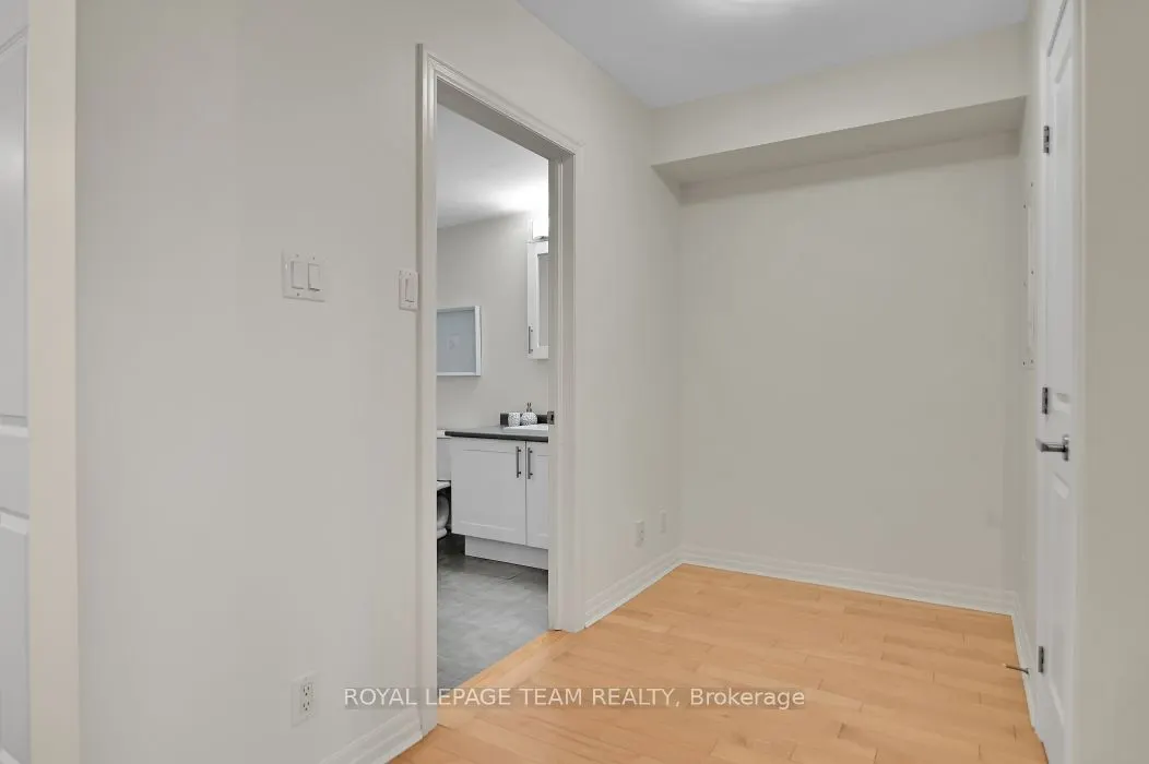 242 RIDEAU Street