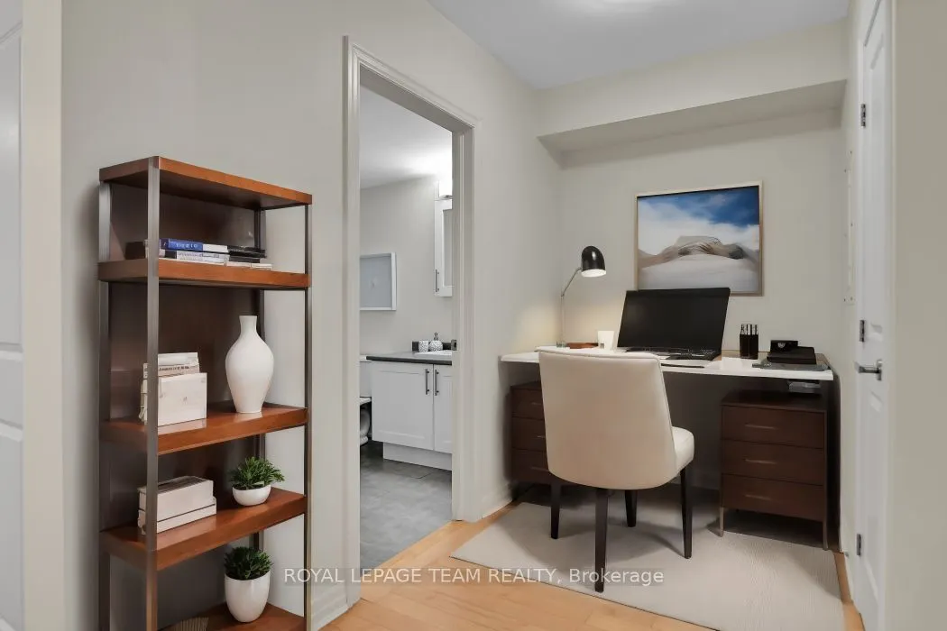 242 RIDEAU Street