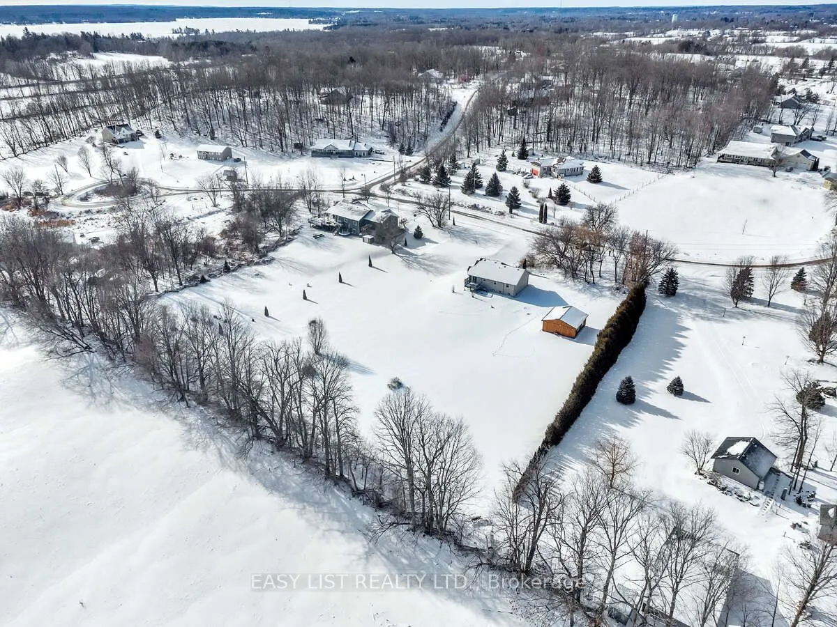 123 Livingwood Crescent