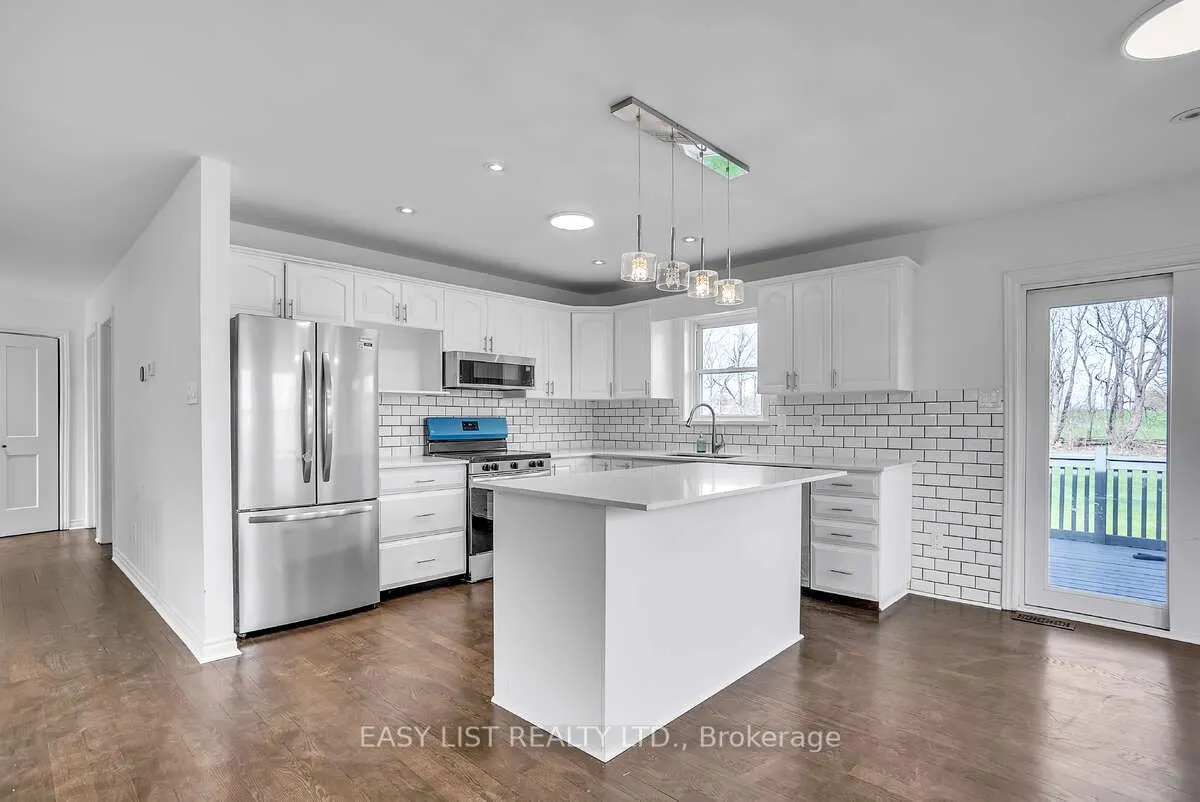 123 Livingwood Crescent