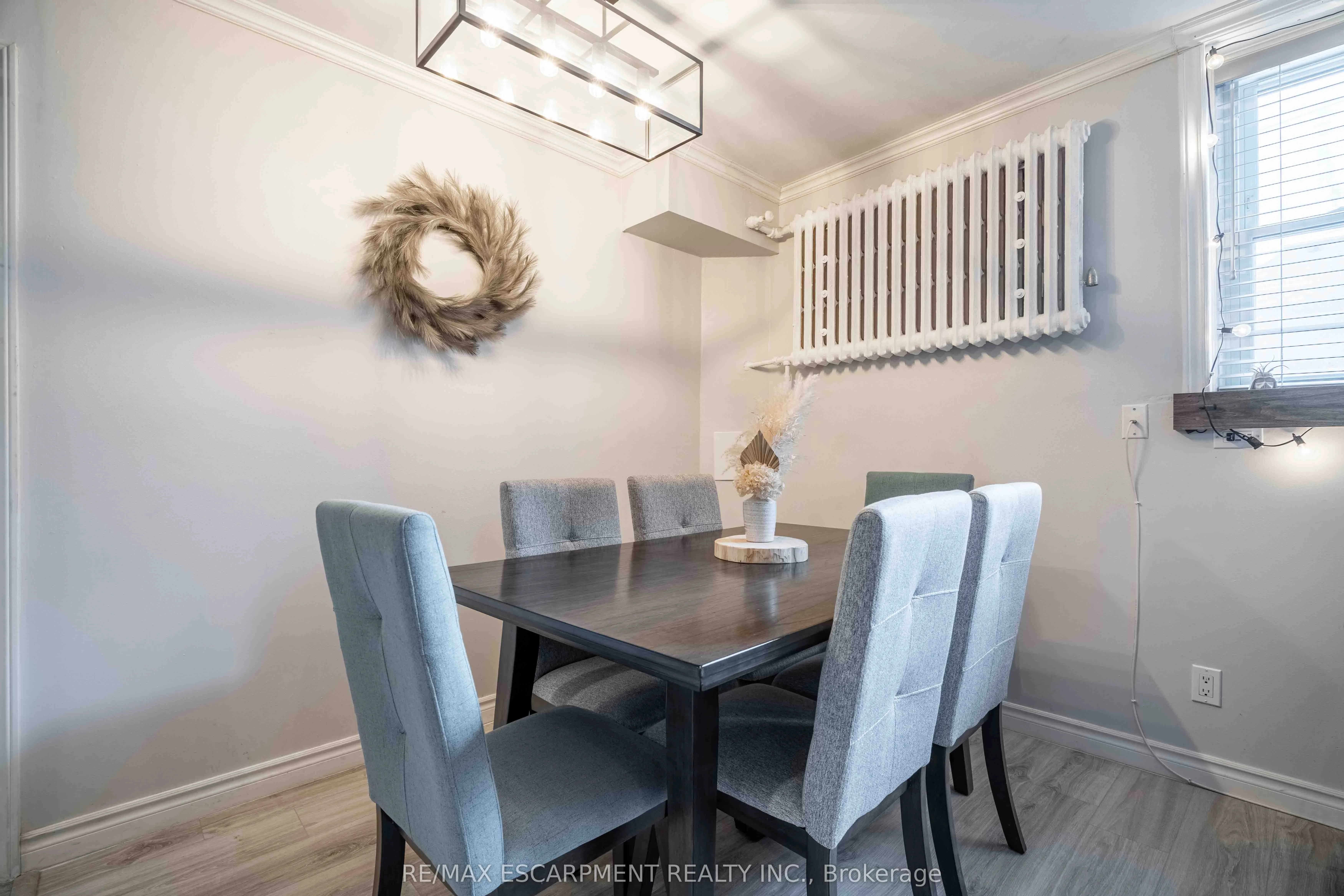 356 HUNTER Street E, #9