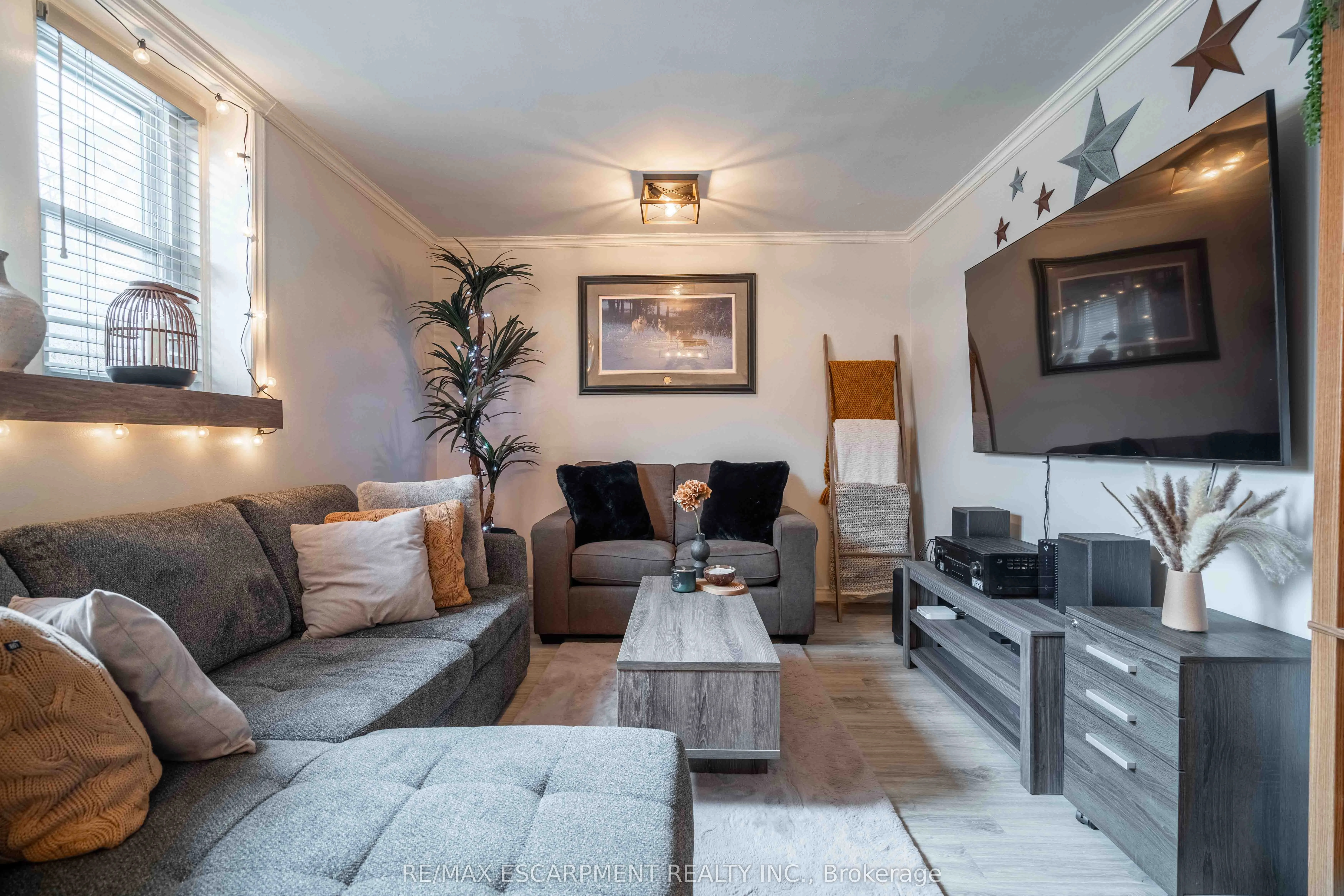 356 HUNTER Street E, #9