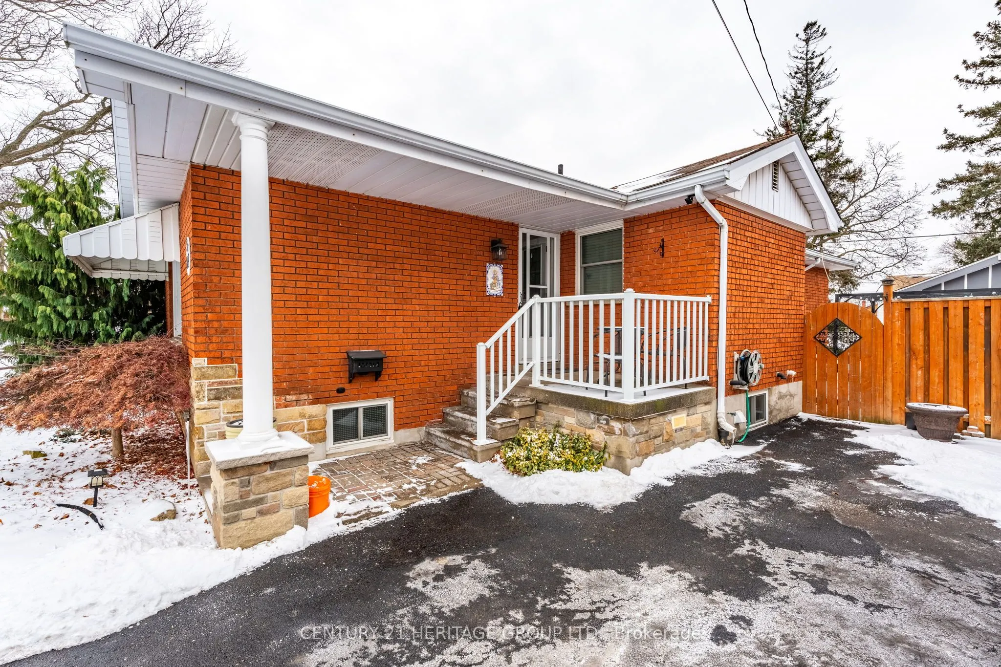 54 Sherwood Rise