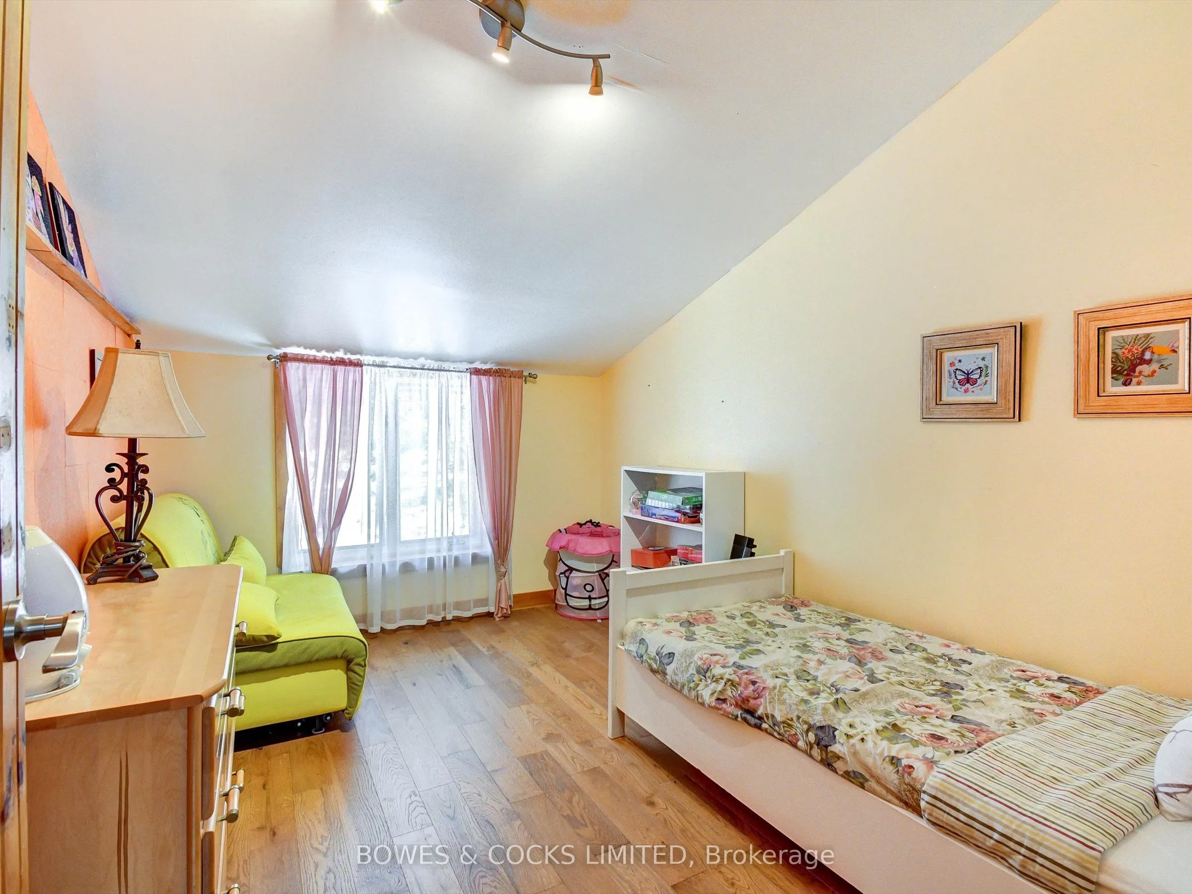 2449 The Ridge Road