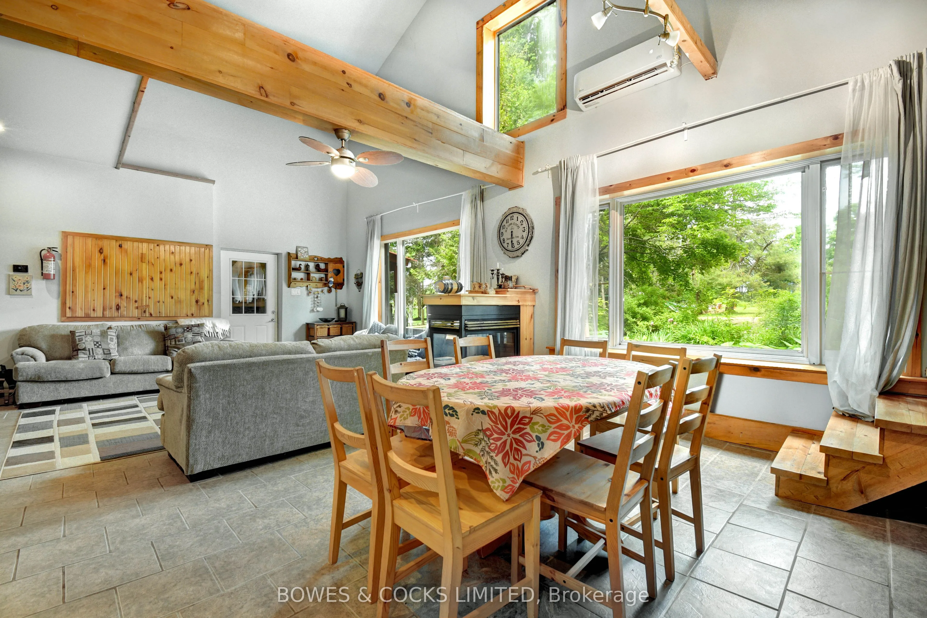 2449 The Ridge Road