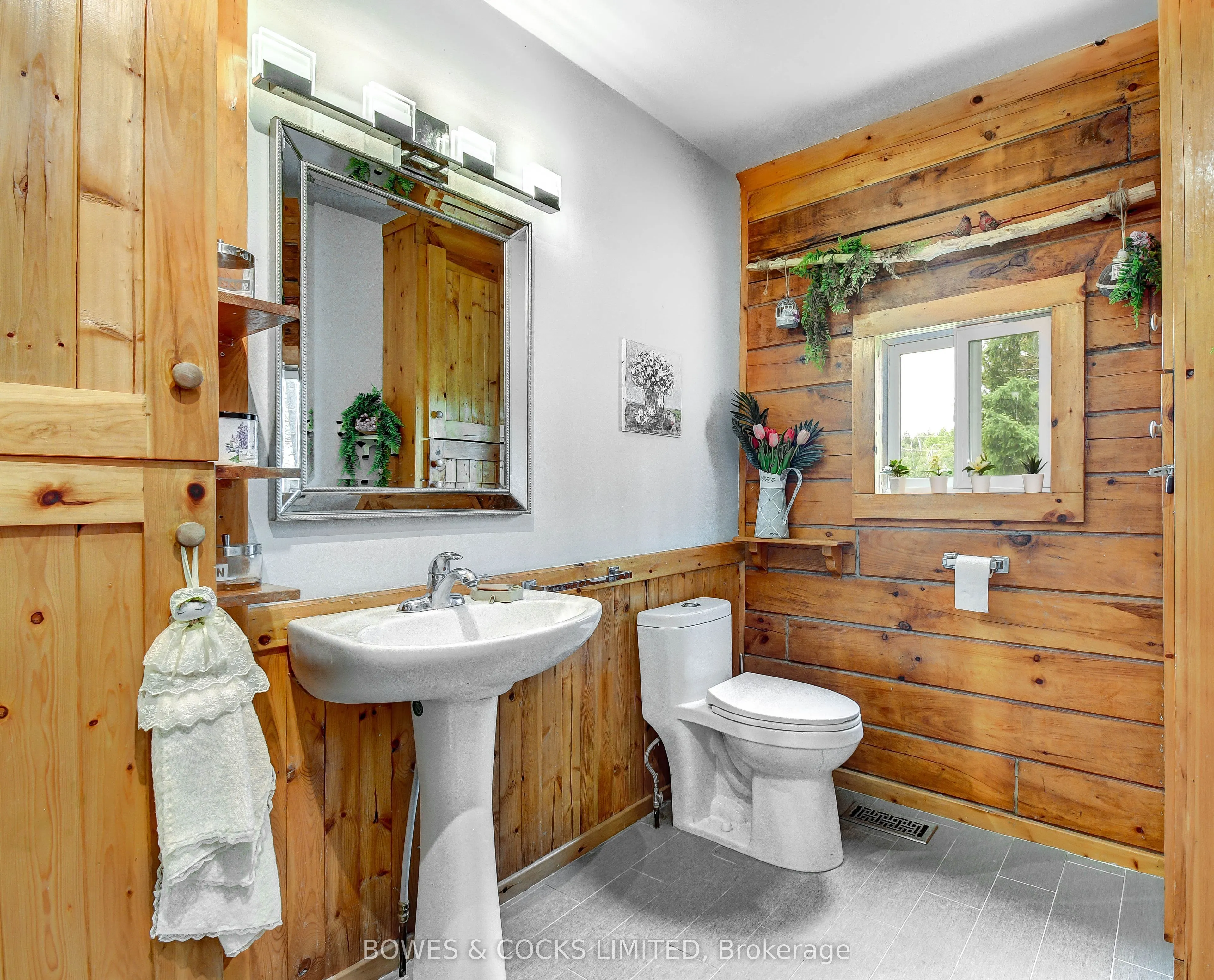 2449 The Ridge Road