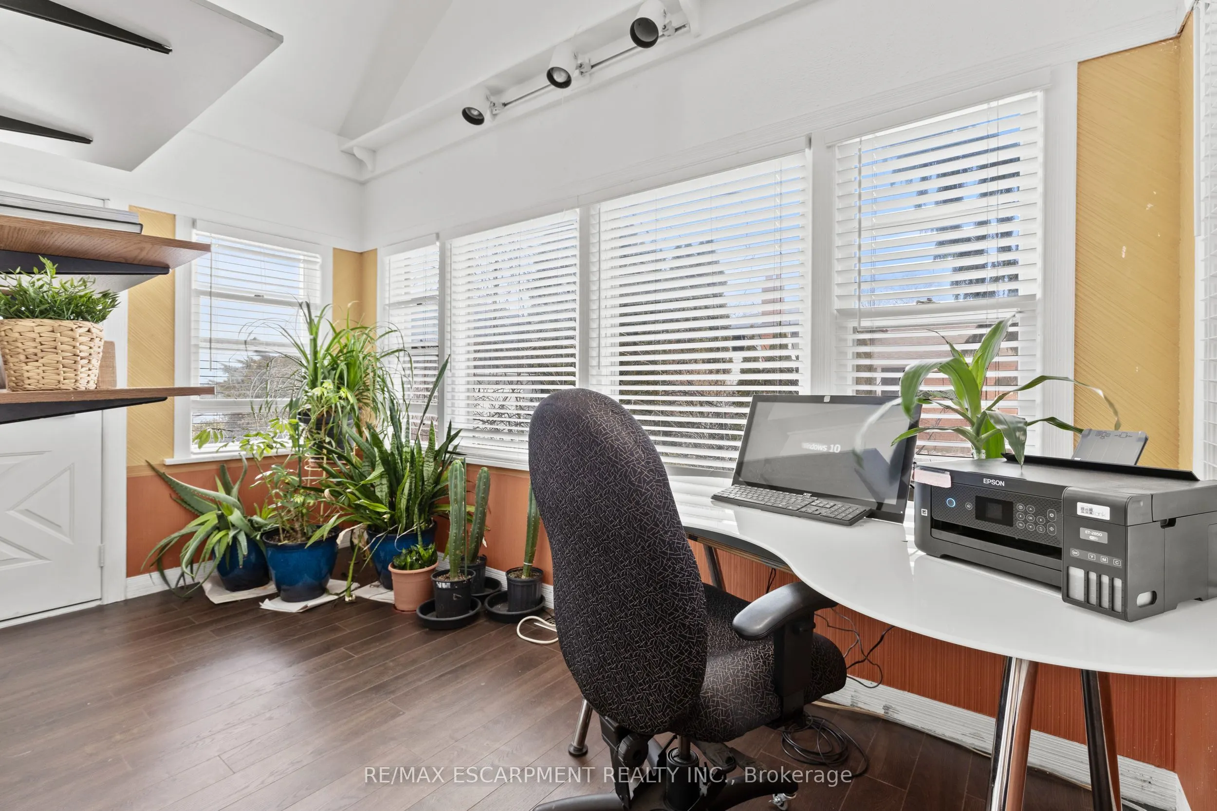 5331 GREENLANE Road