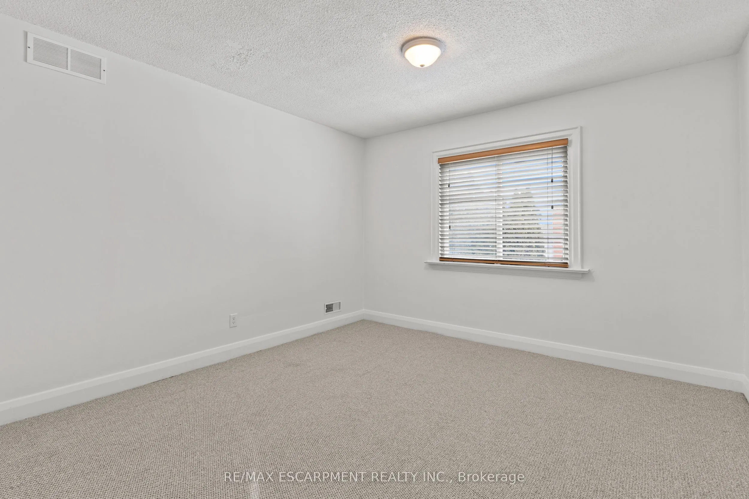 5331 GREENLANE Road