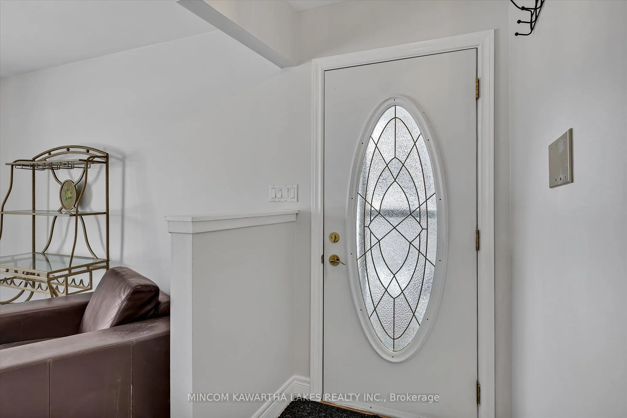 867 Hemlock Street