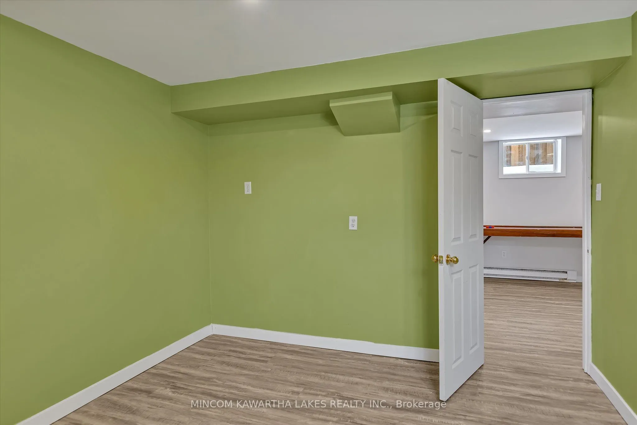 867 Hemlock Street