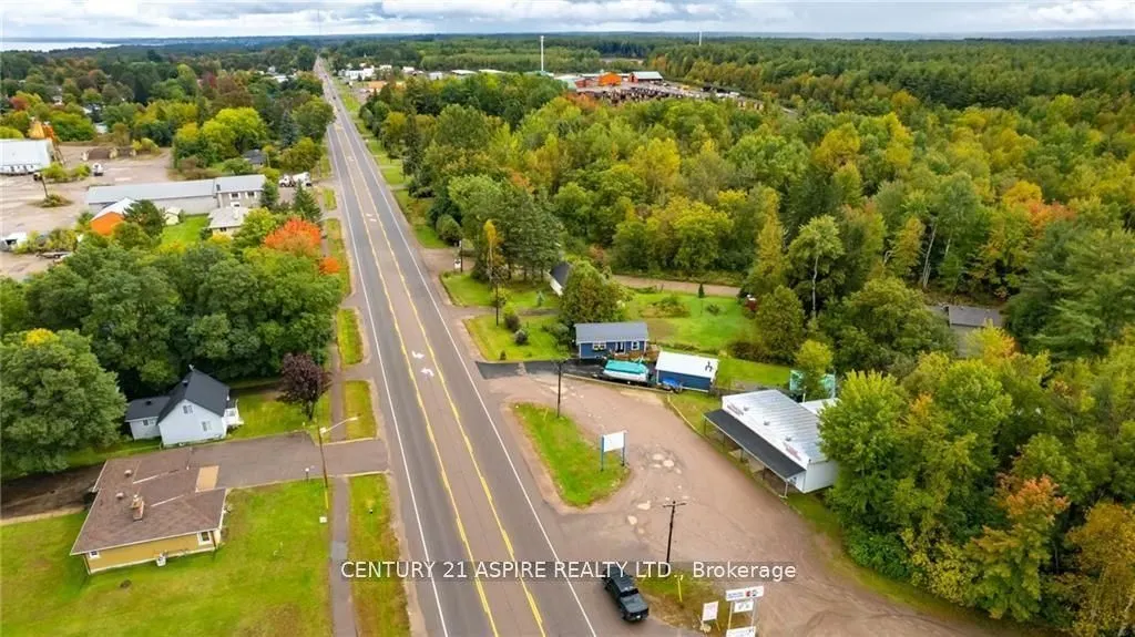 2096 Petawawa Boulevard