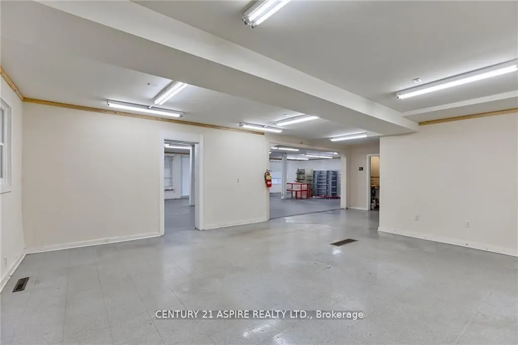 2096 Petawawa Boulevard